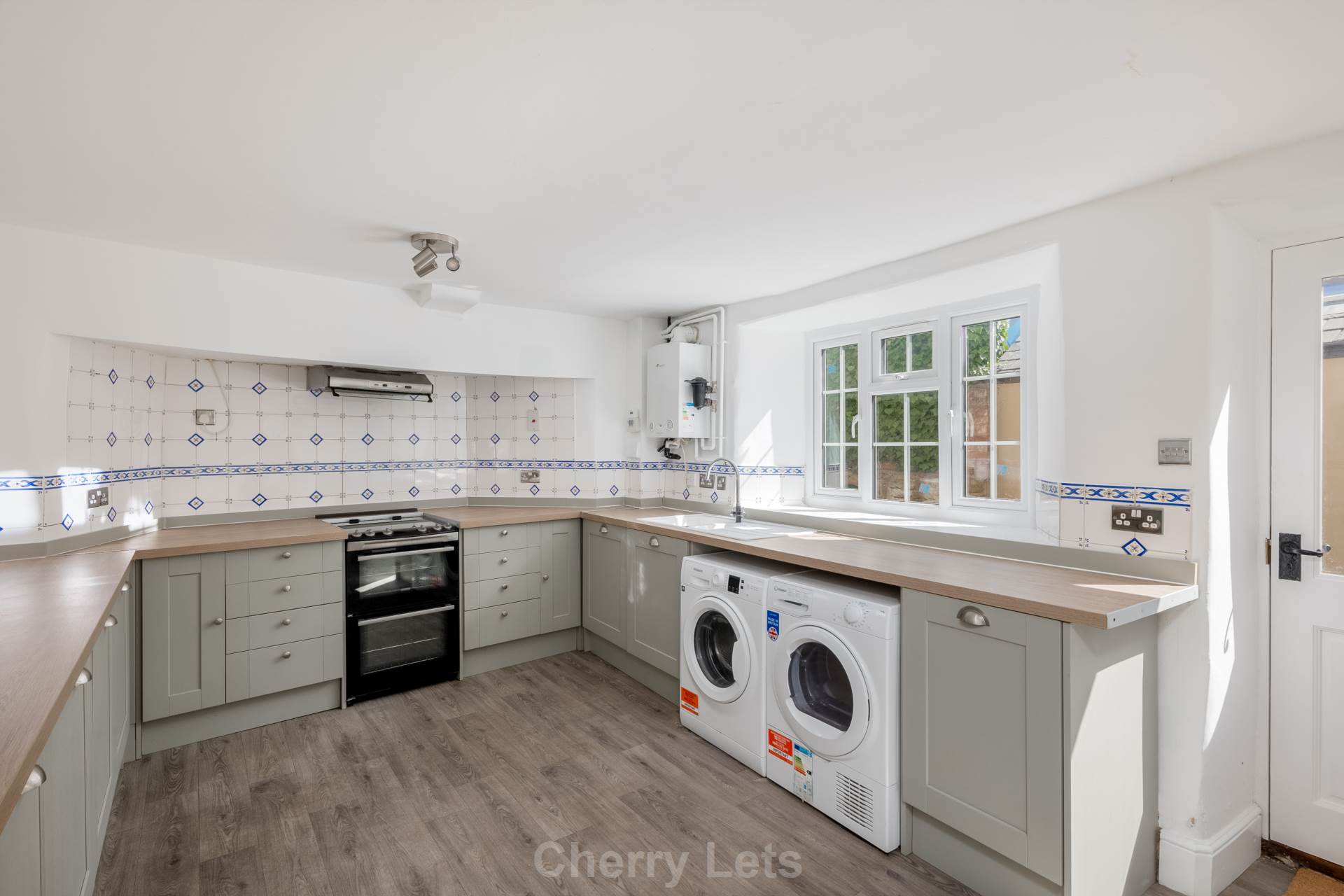 3 bed cottage to rent in Bull Ring, Banbury  - Property Image 3