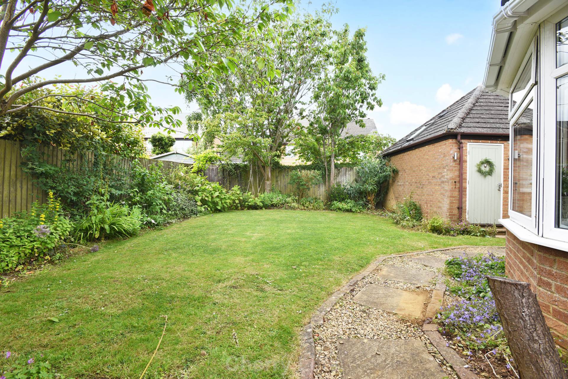 4 bed detached house to rent in Gaveston Gardens, Banbury  - Property Image 14