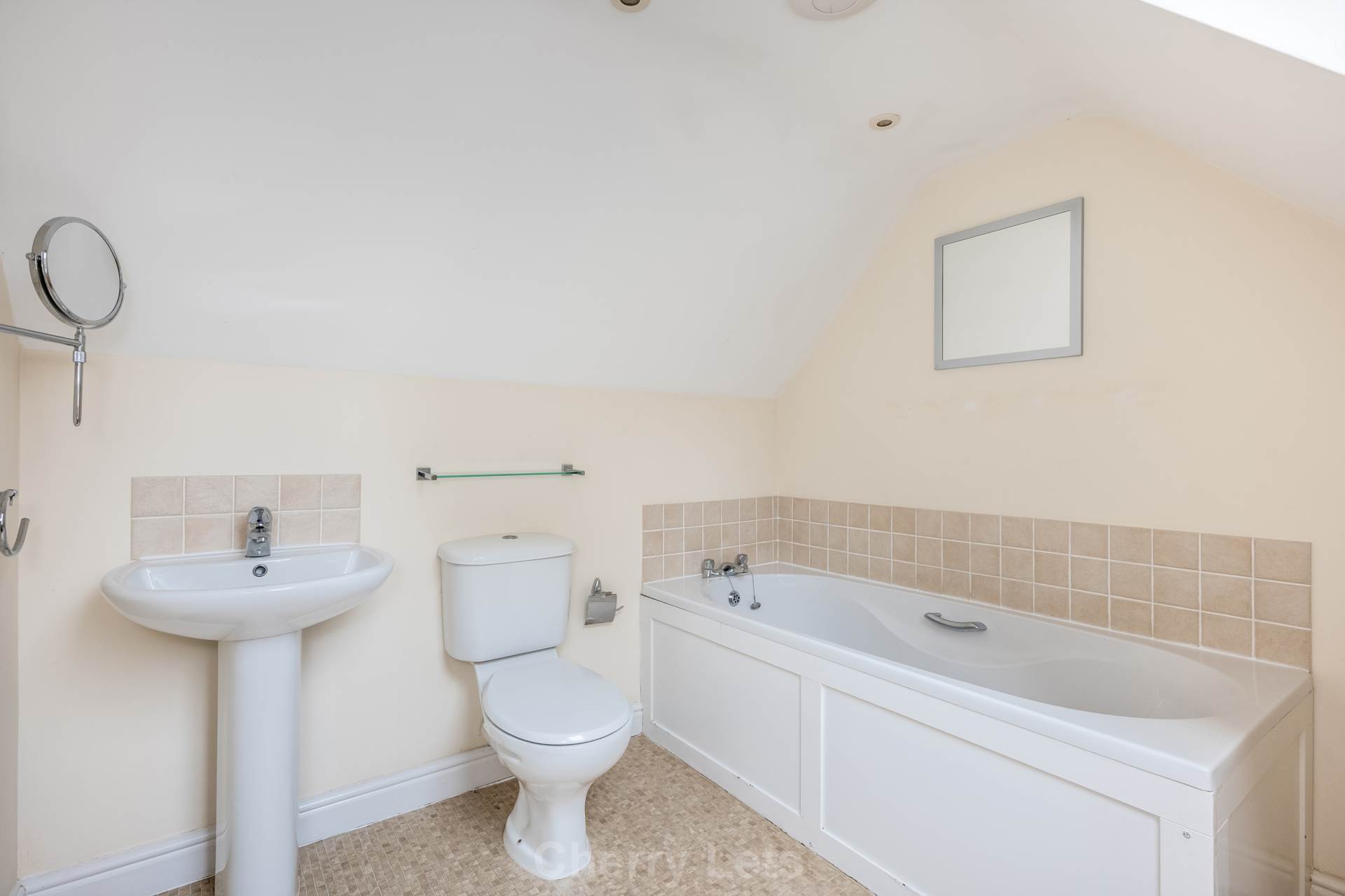 3 bed detached house to rent in Creampot Lane, Banbury  - Property Image 10