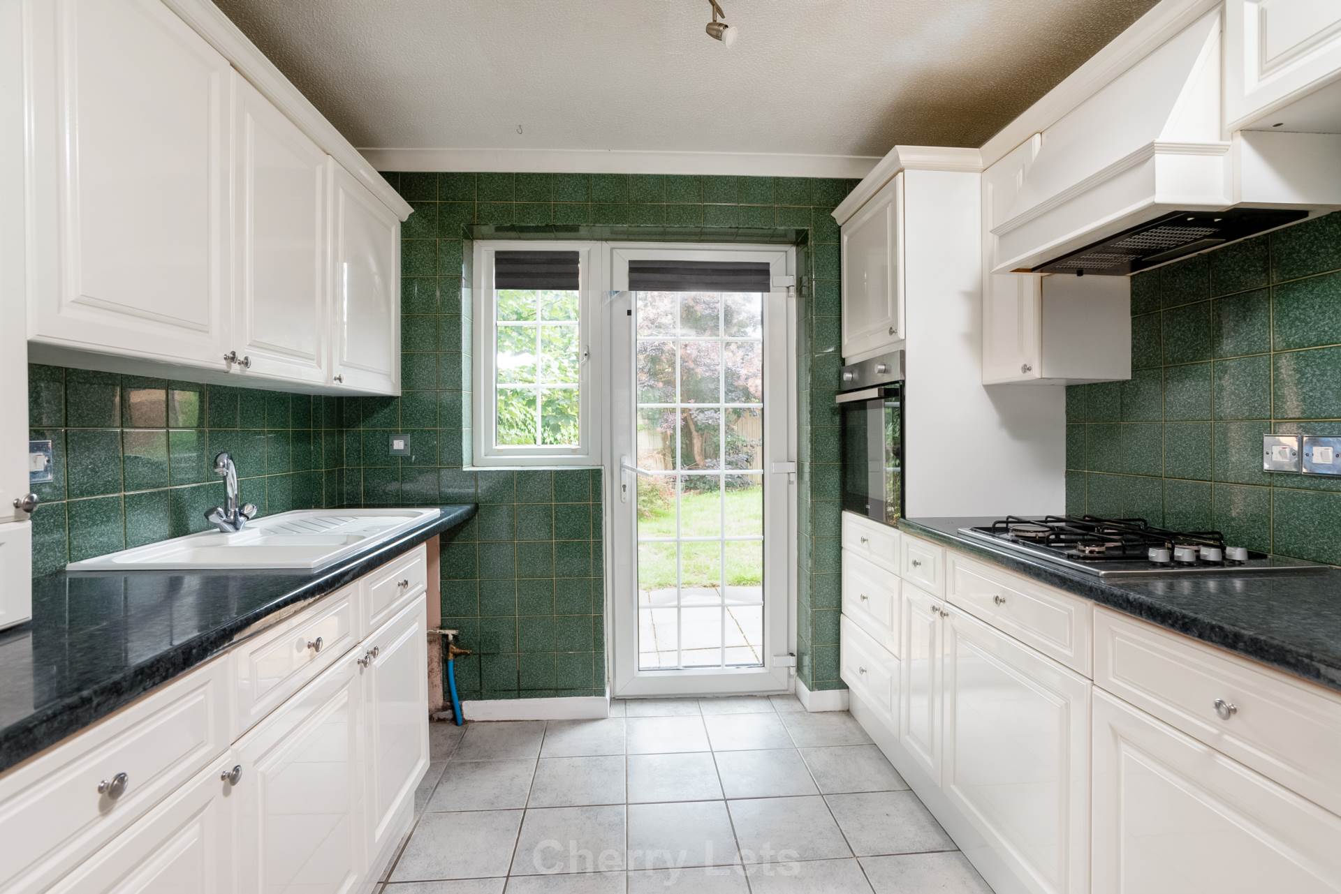 3 bed detached house to rent in Hereford Way, Banbury, OX16 1