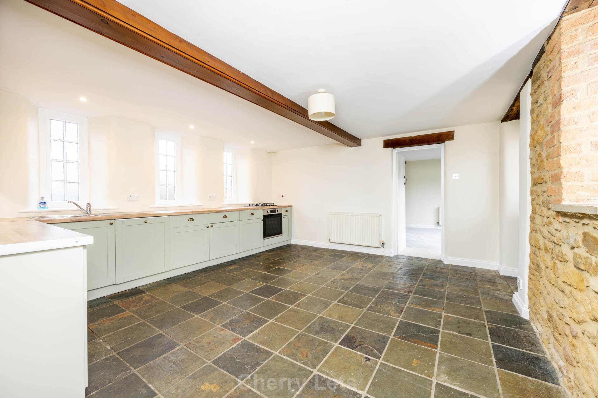 2 bed cottage to rent in Hempton Road, Banbury  - Property Image 4