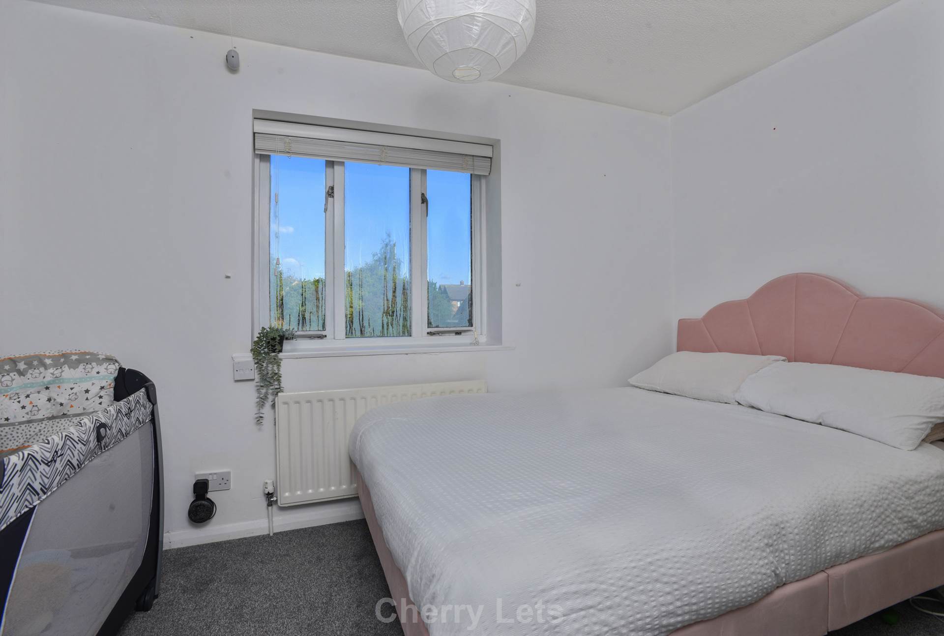 2 bed terraced house to rent in Mill Close, Deddington 6