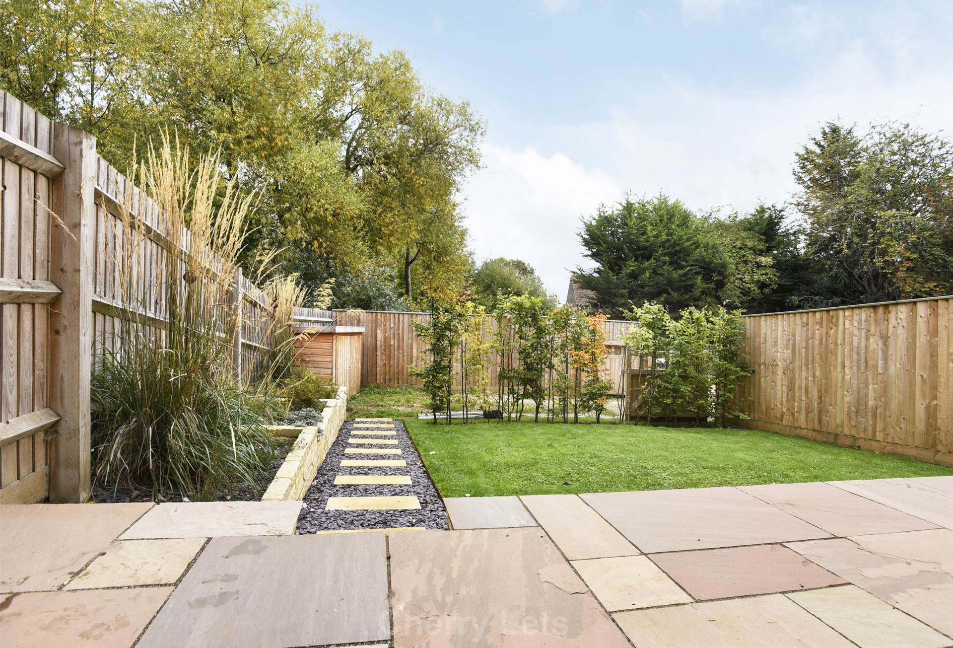 2 bed terraced house to rent in The Camellias, Banbury, OX16  - Property Image 11