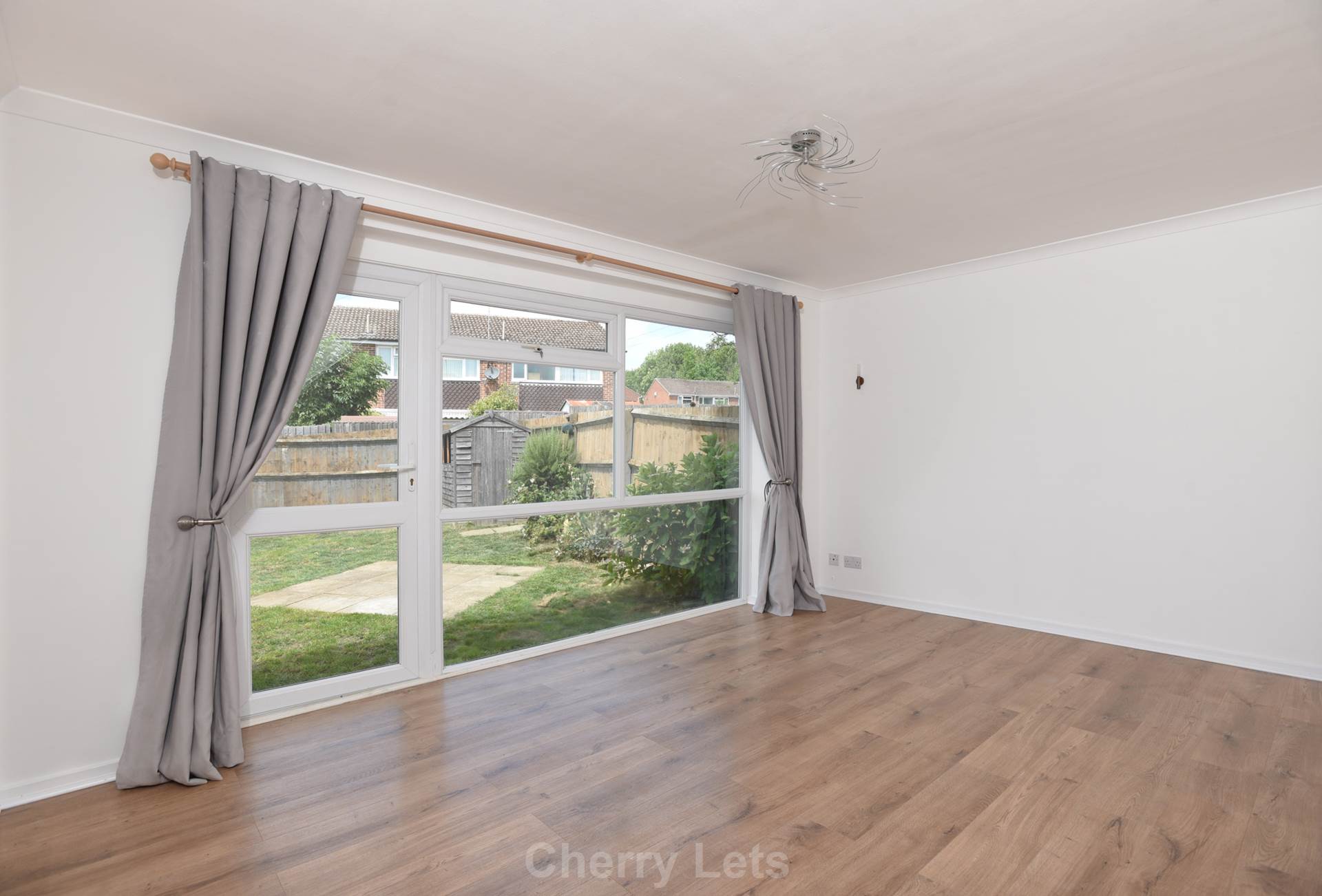 2 bed terraced house to rent in Nuffield Drive, Banbury  - Property Image 5
