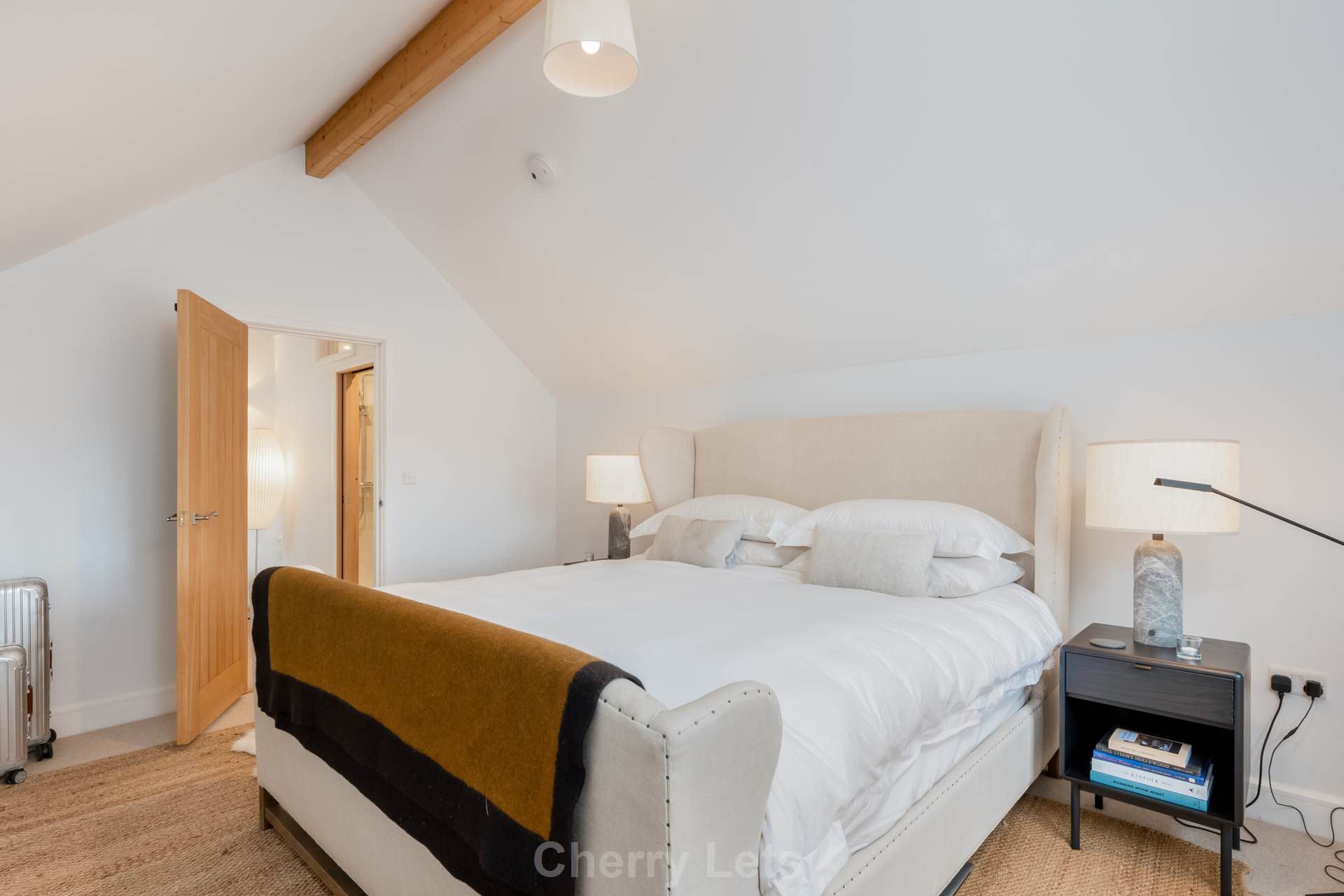 4 bed detached house to rent in Tays Gateway, Deddington, OX15 8