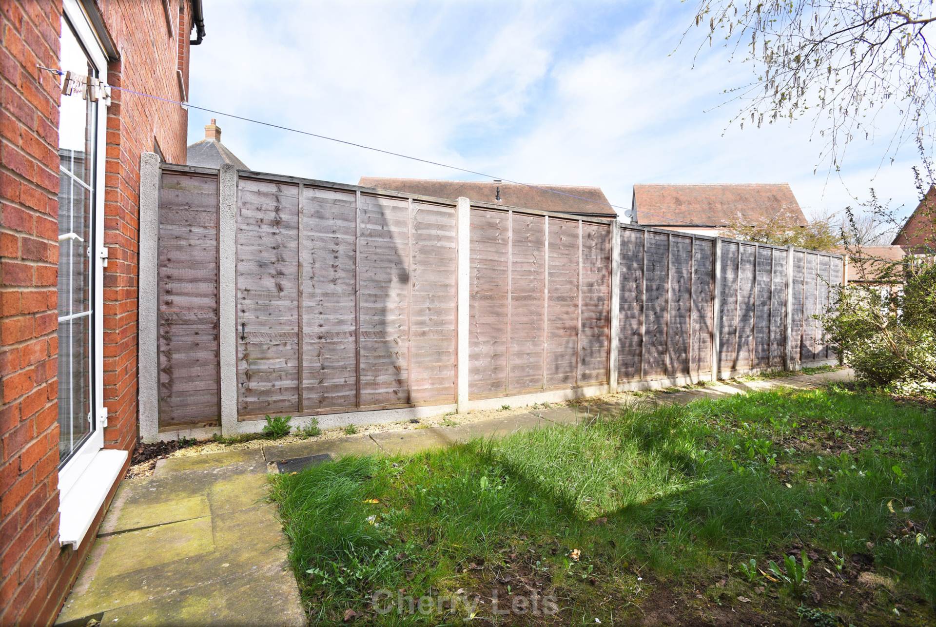 2 bed terraced house to rent in Winter Gardens Way, Banbury  - Property Image 11