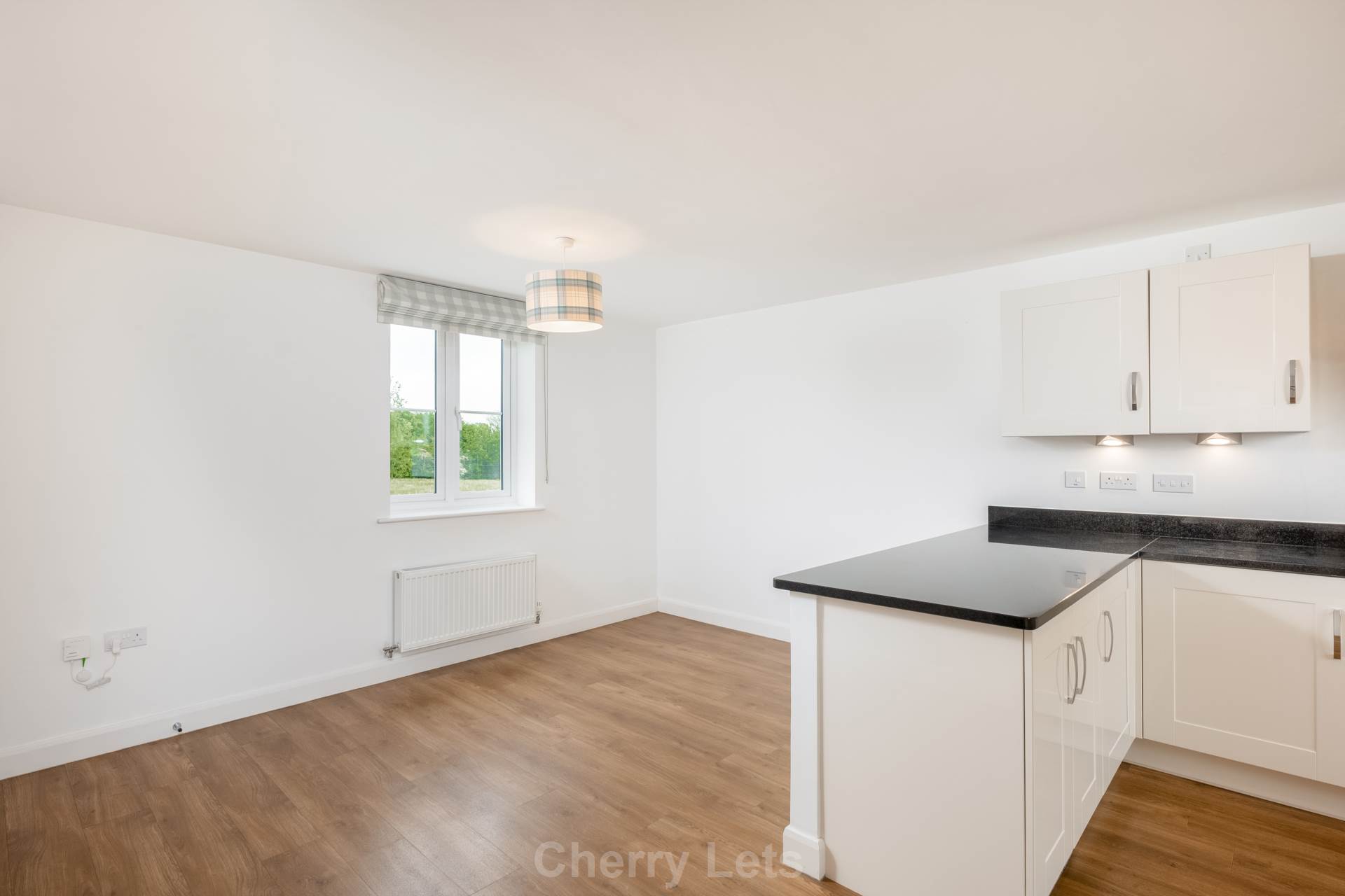 4 bed detached house to rent in The Robins, Banbury  - Property Image 3