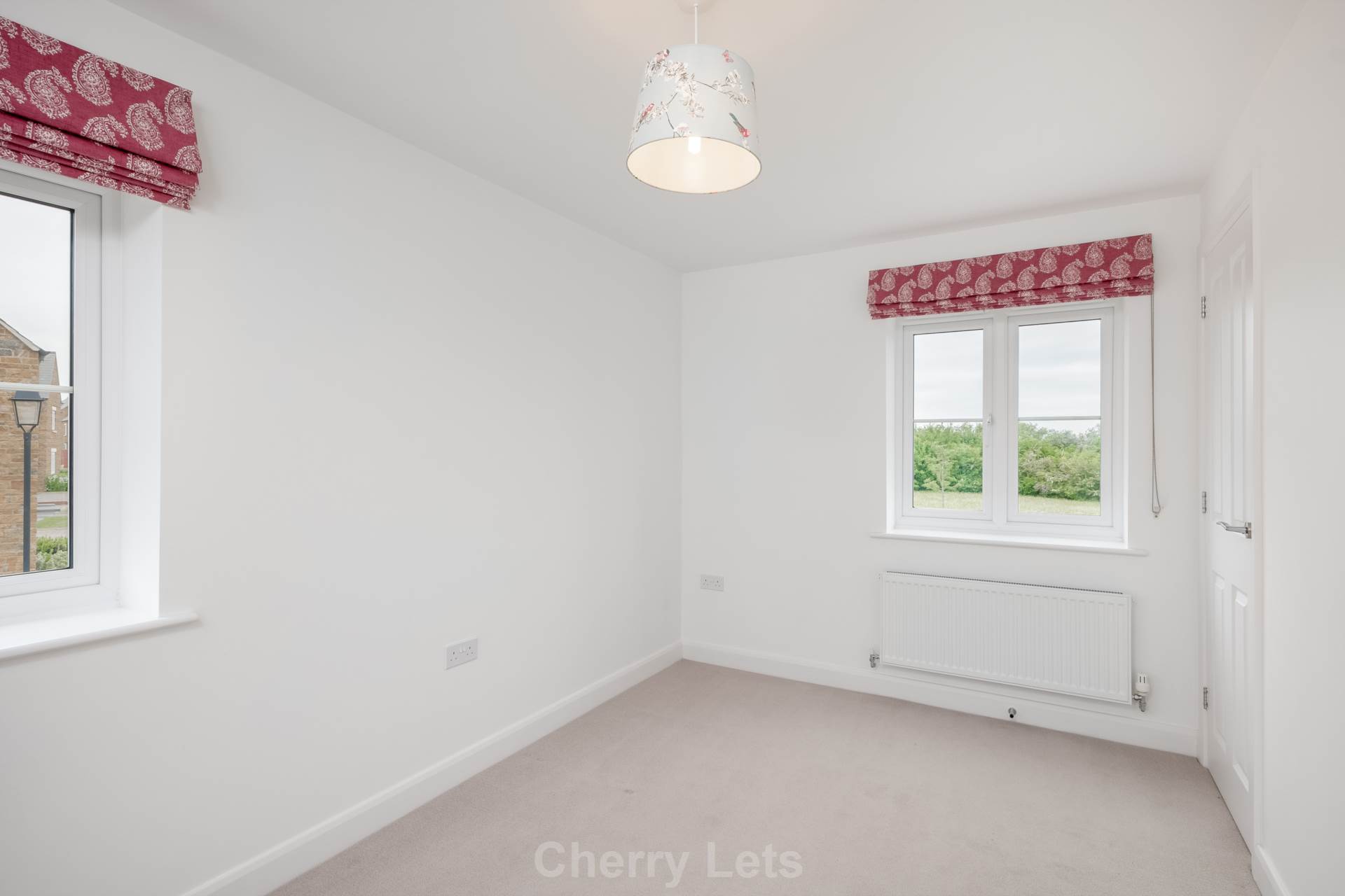 4 bed detached house to rent in The Robins, Banbury  - Property Image 8