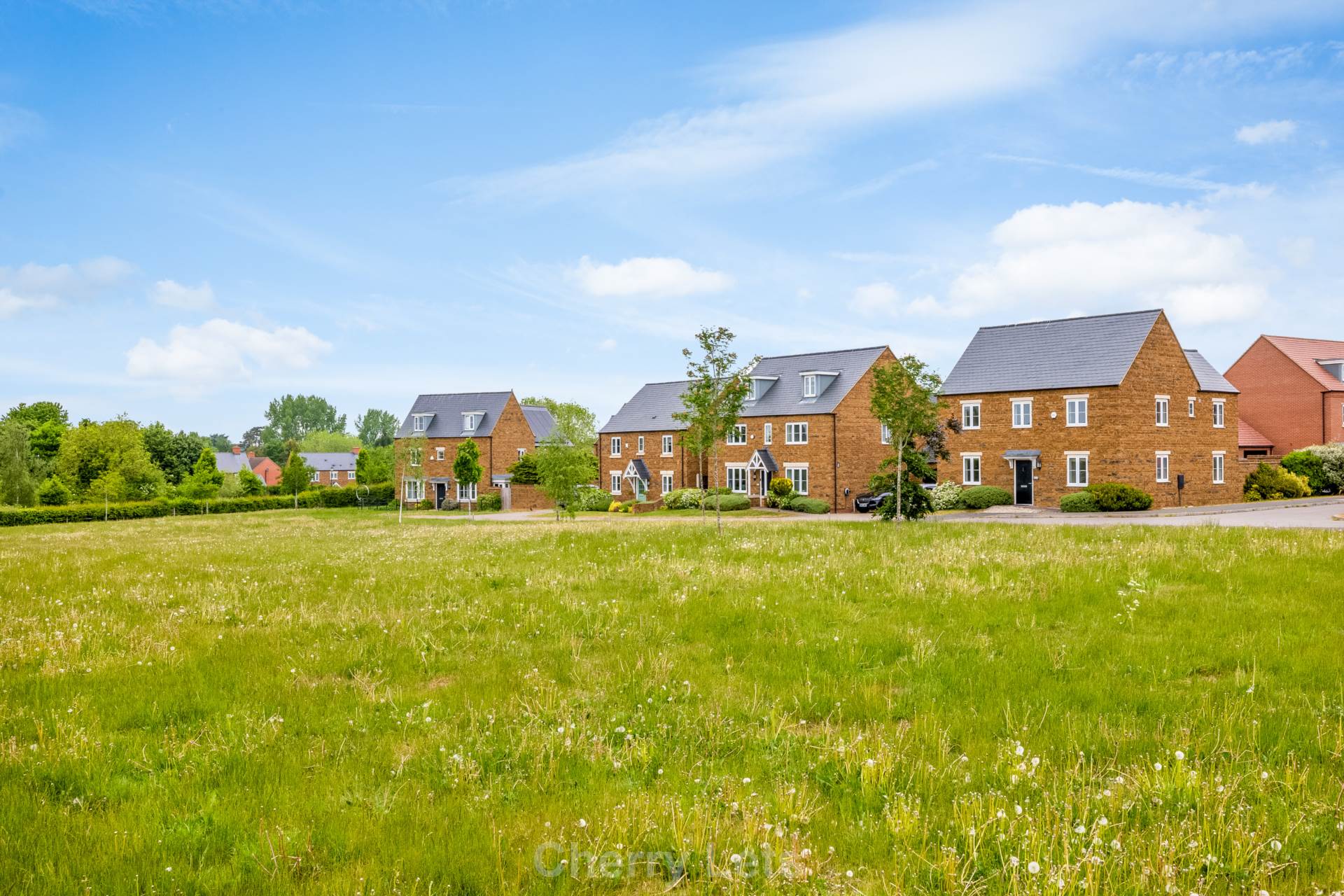 4 bed detached house to rent in The Robins, Banbury  - Property Image 16
