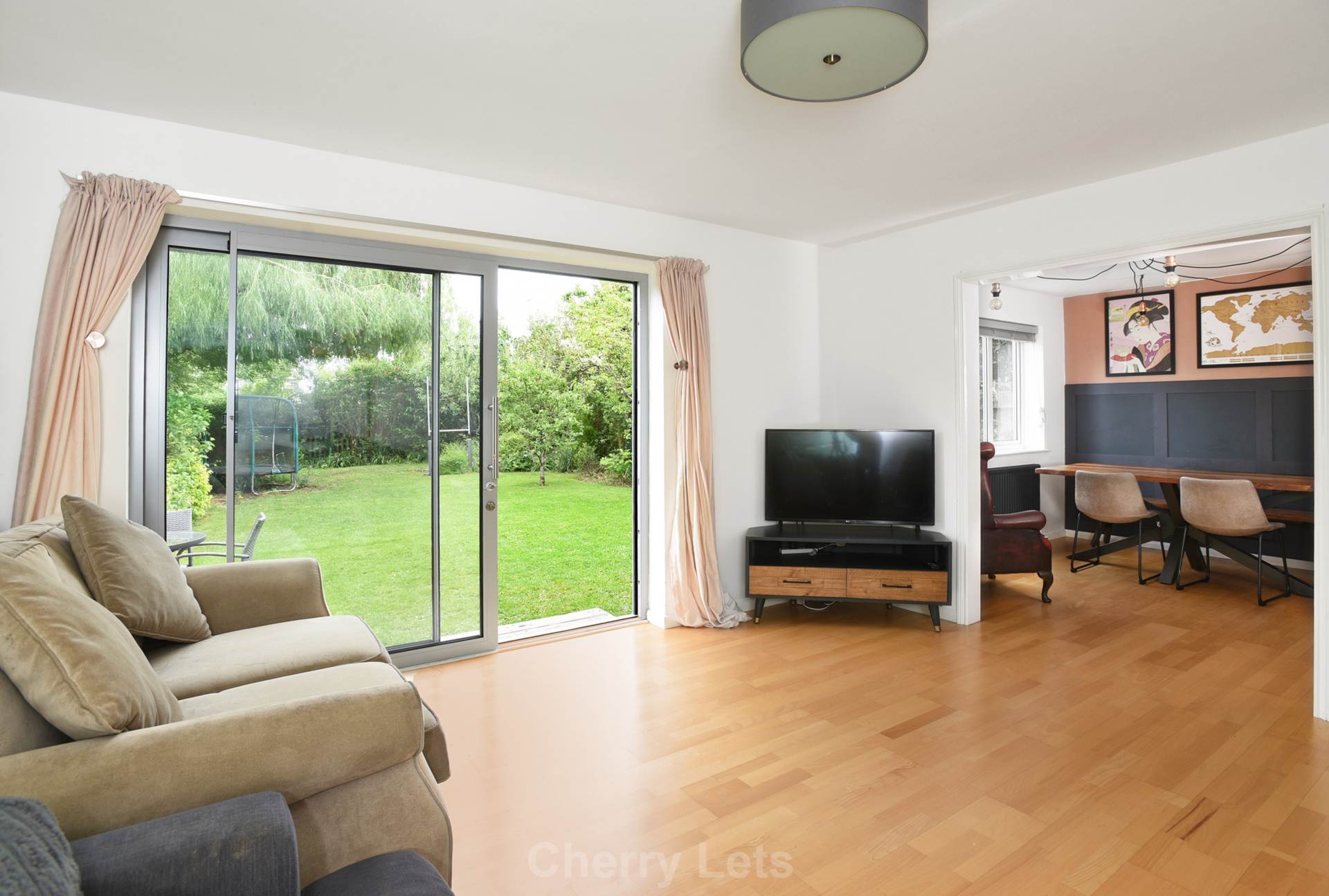 4 bed detached house to rent in The Green, Banbury  - Property Image 3