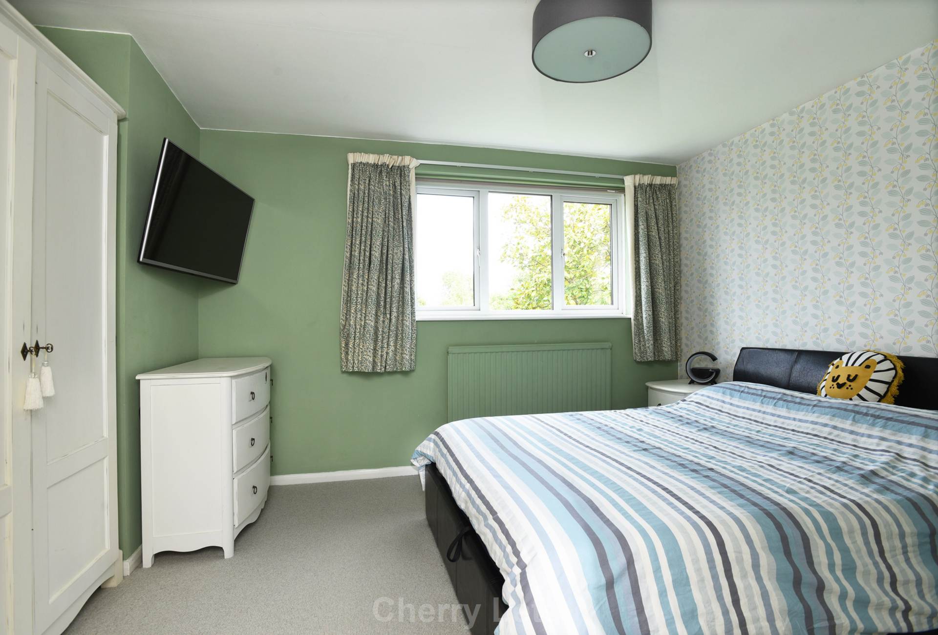 4 bed detached house to rent in The Green, Banbury  - Property Image 10