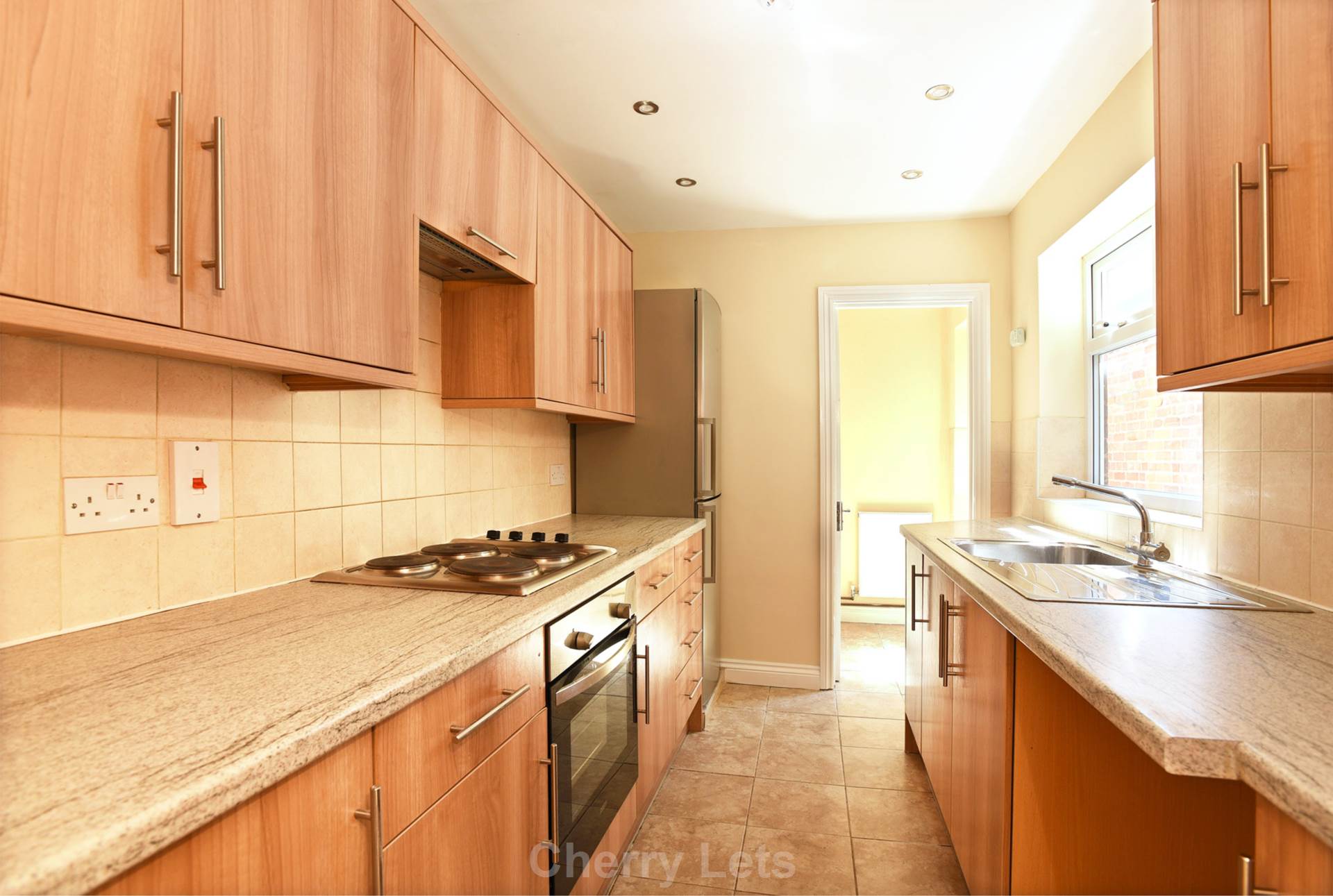 4 bed town house to rent in Albert Street, Banbury  - Property Image 4