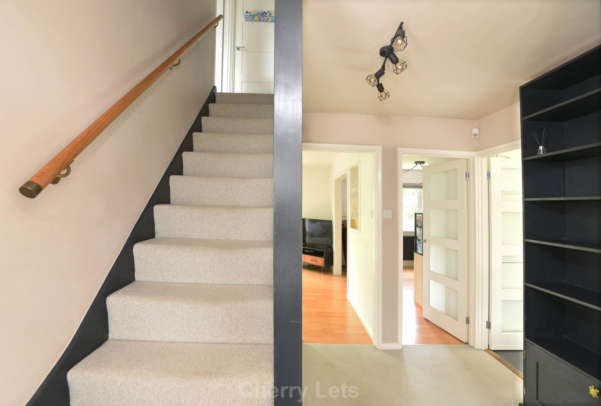4 bed detached house to rent in The Green, Banbury  - Property Image 9