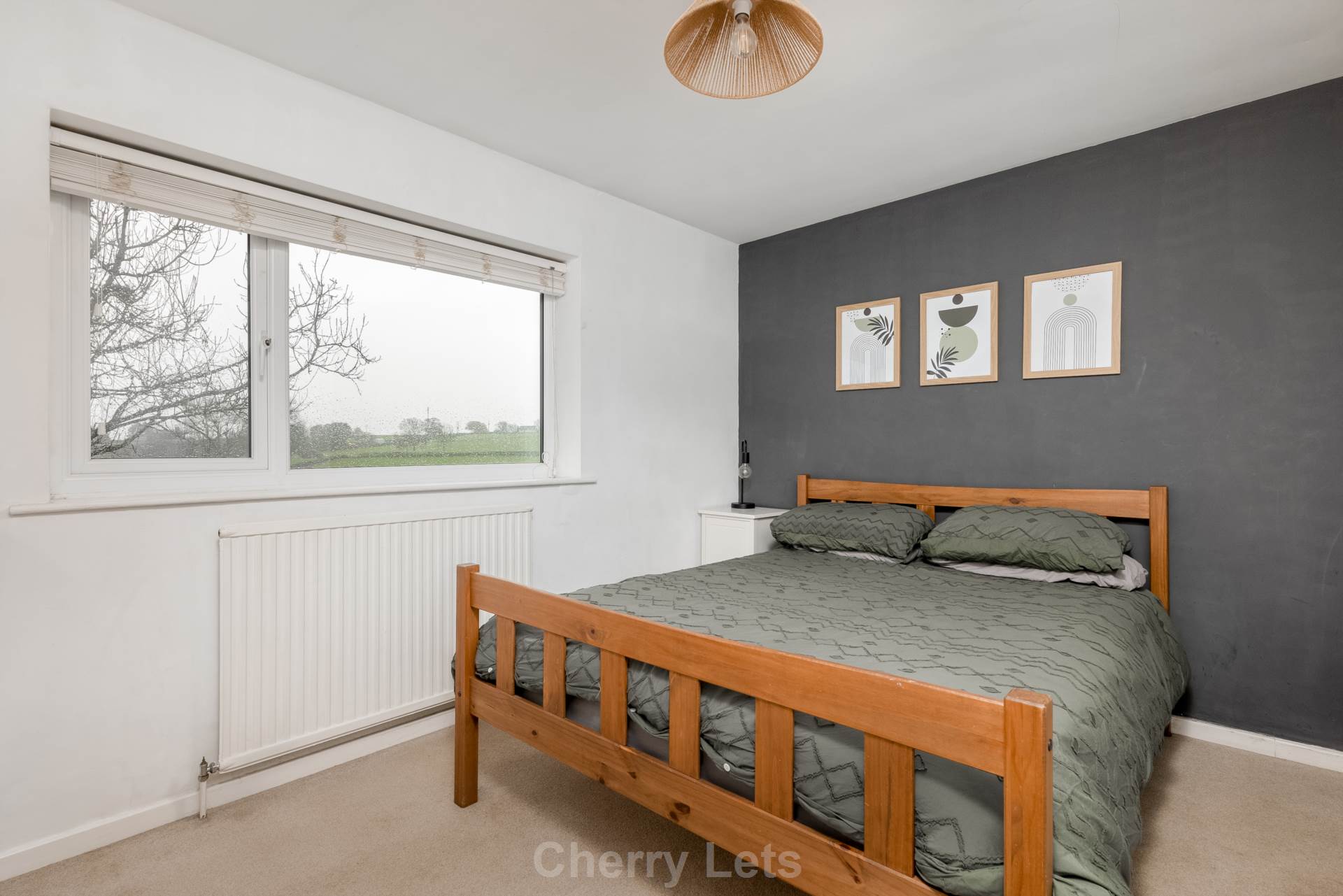 3 bed terraced house to rent in Farnborough, OX17 8