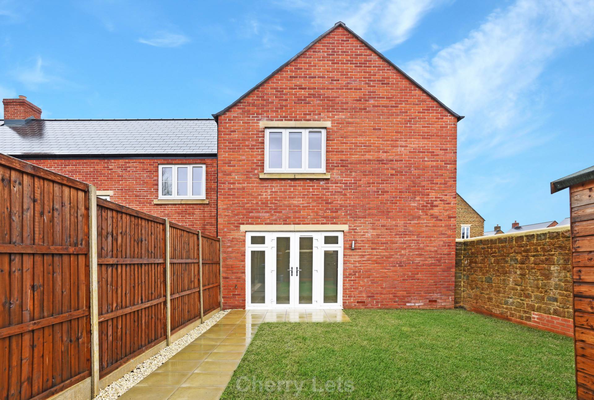 3 bed end of terrace house to rent in Hobart Way, Deddington, OX15 10