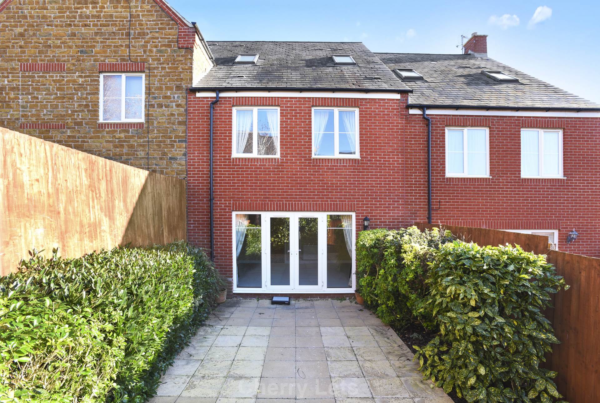 5 bed town house to rent in Saffron Close, Banbury, OX16  - Property Image 15