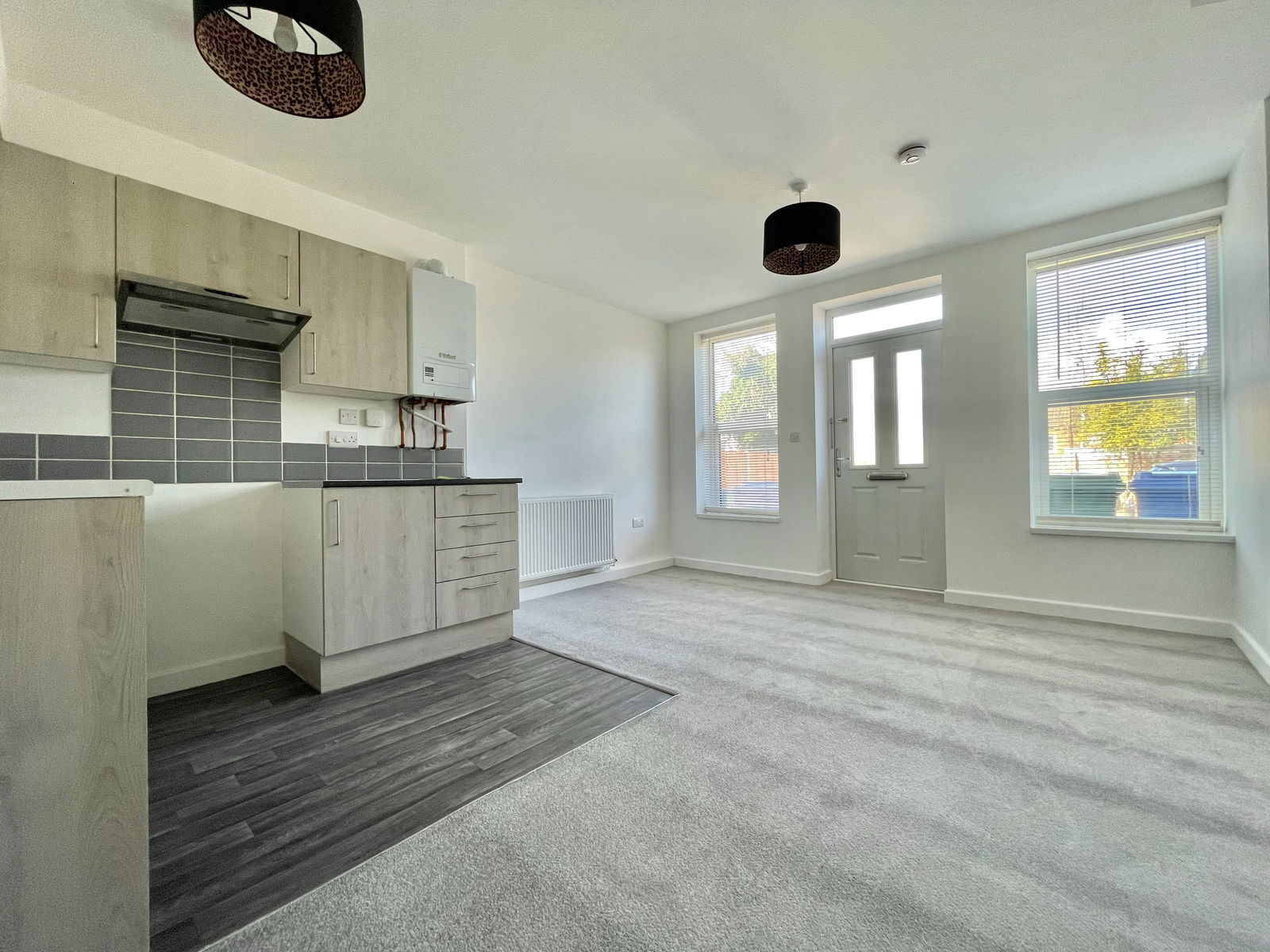 1 bed apartment to rent in Murston Road, Sittingbourne, ME10 3LB  - Property Image 2