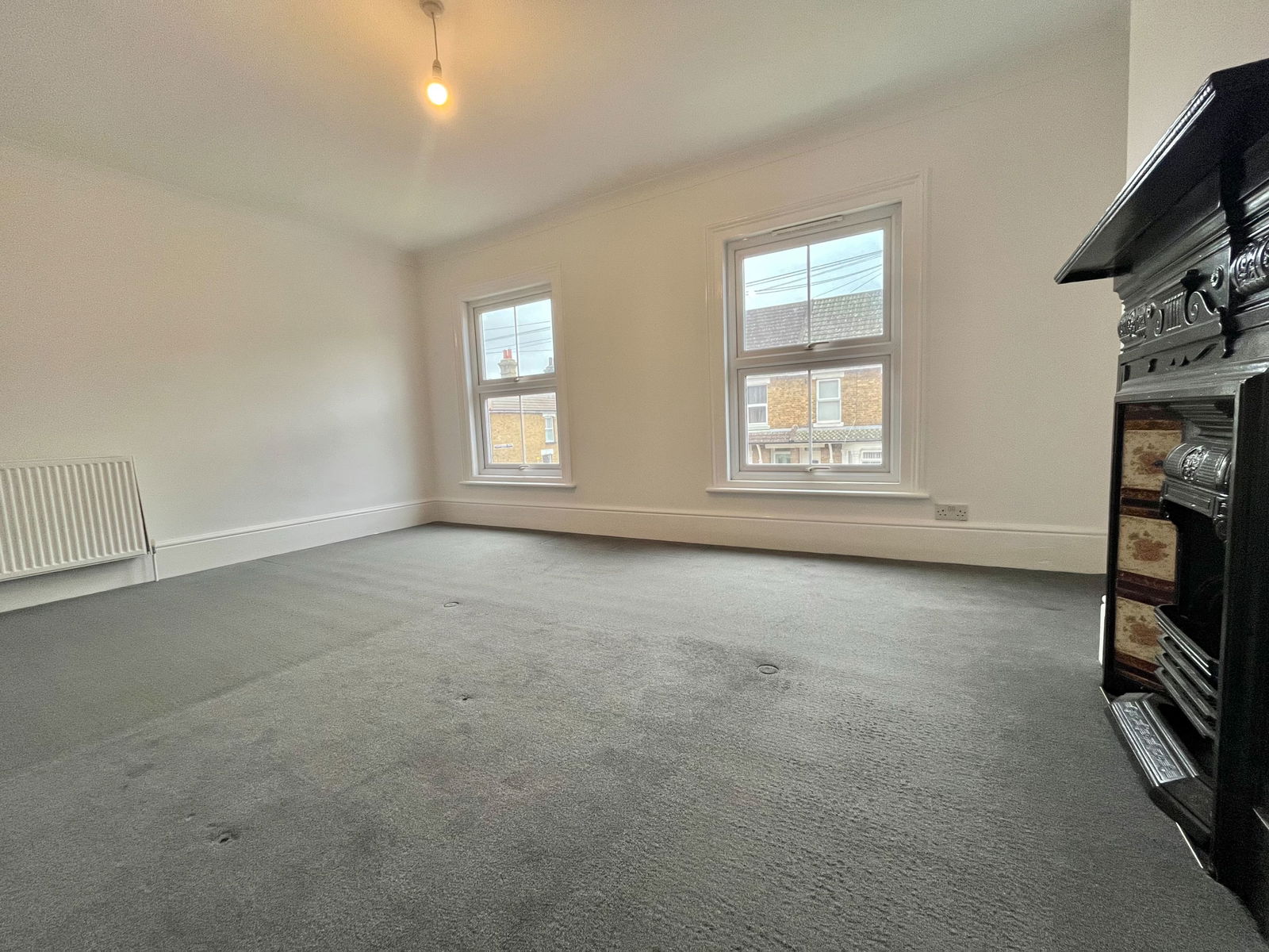 3 bed end of terrace house to rent in Park Road, Sittingbourne, ME10 1ES 9