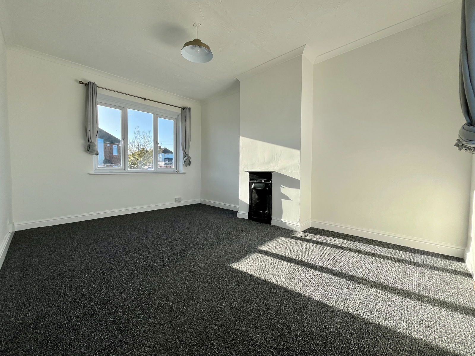 3 bed semi-detached house to rent in Cedar Road, Rochester, ME2 2JR 10