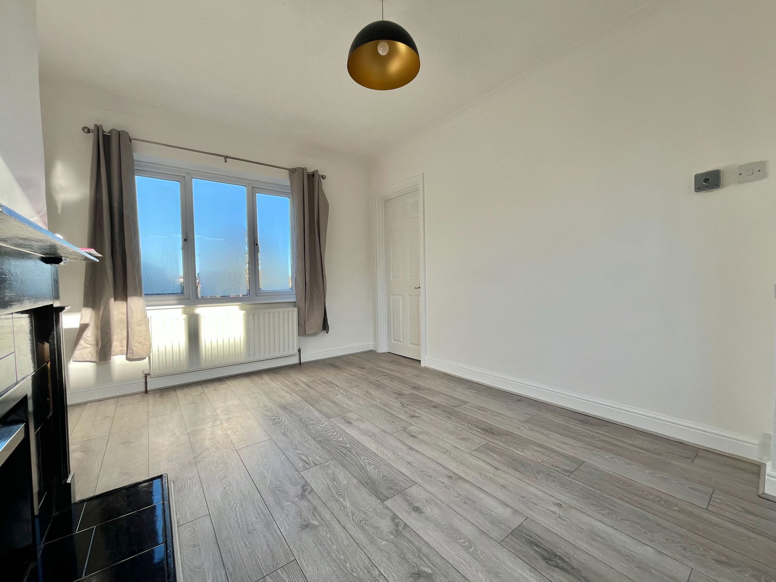 3 bed semi-detached house to rent in Cedar Road, Rochester, ME2 2JR 5