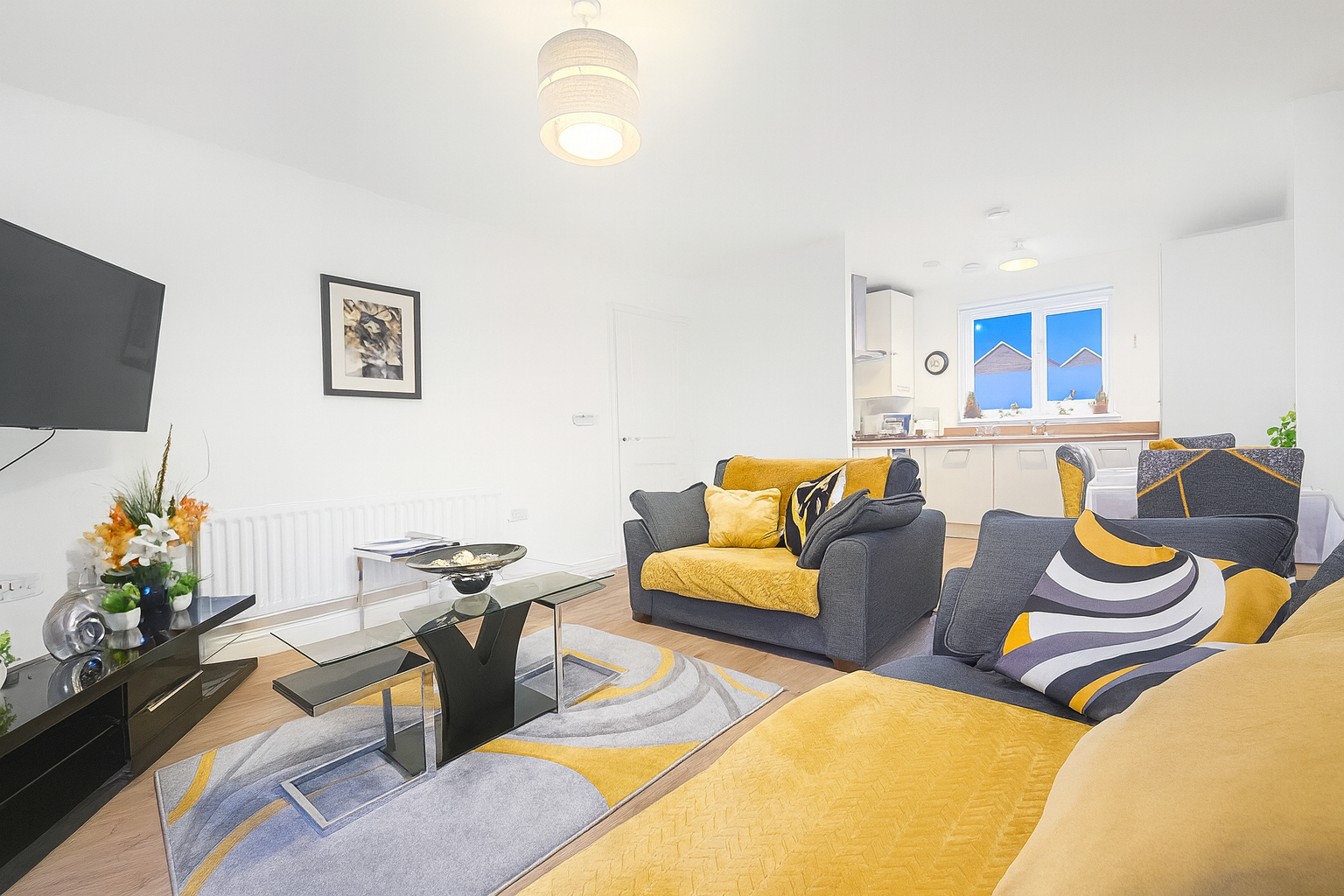 1 bed flat to rent in Vellum Drive, Sittingbourne, ME10 5AW  - Property Image 3