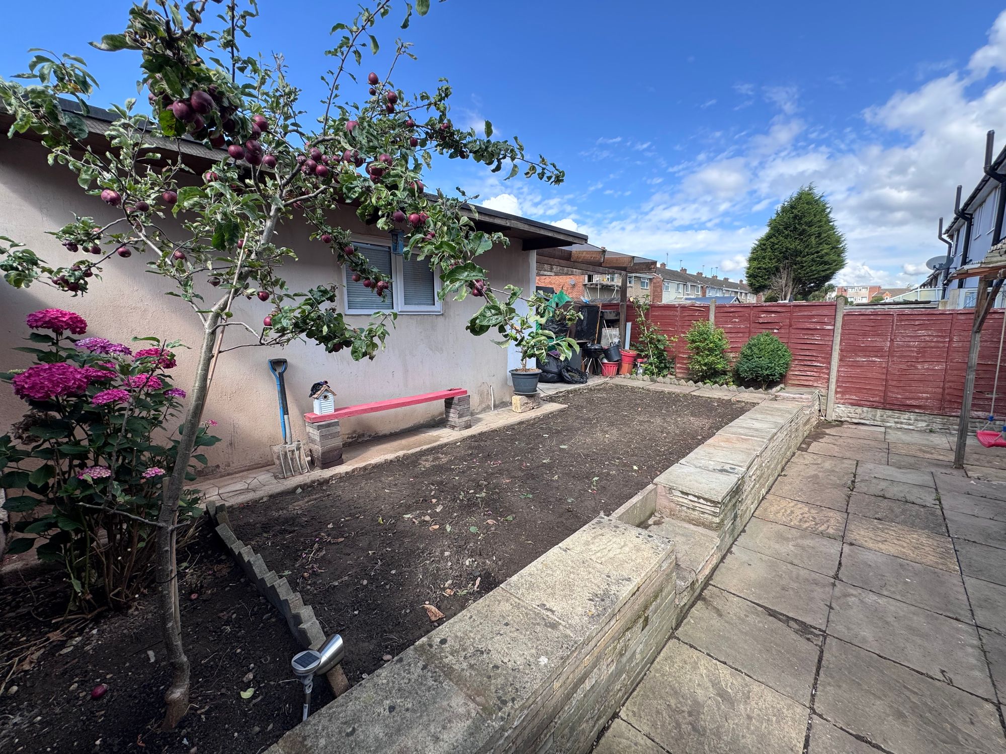 4 bed semi-detached house for sale in Keenan Drive, Bedworth, CV12  - Property Image 5