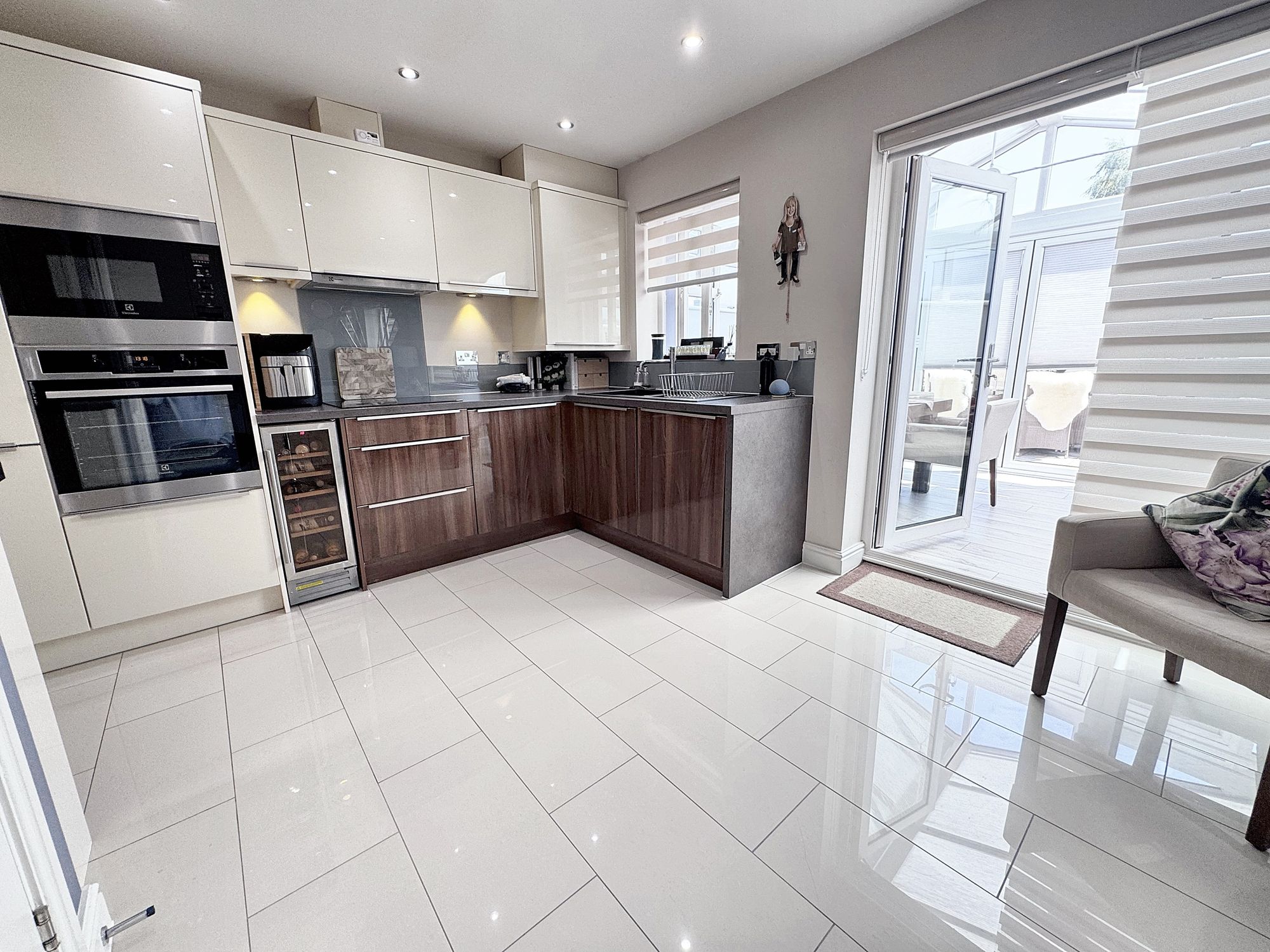 3 bed semi-detached house for sale in Clarendon Street, Earlsdon, Coventry, CV5  - Property Image 3