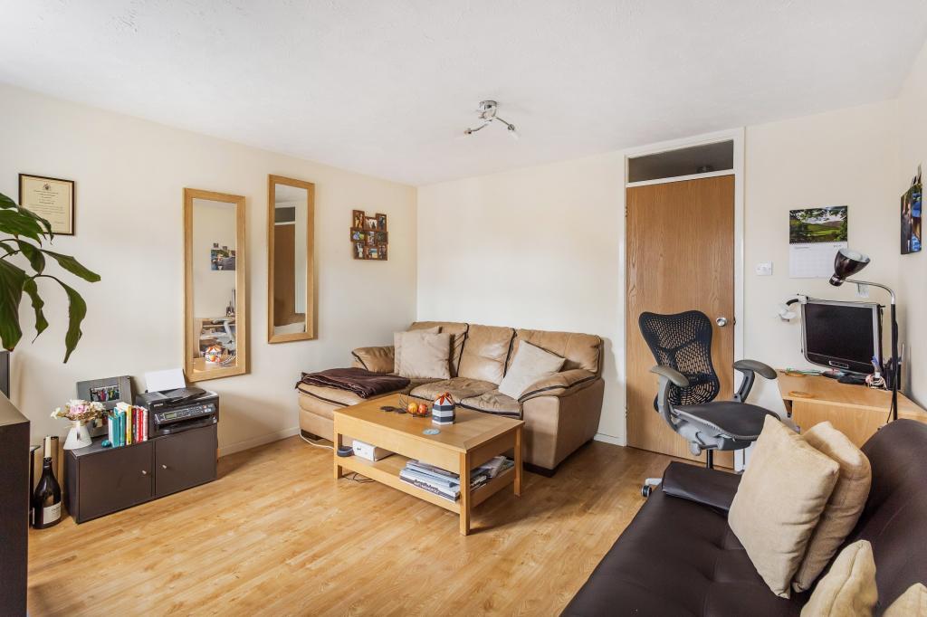 1 bed maisonette to rent in Markham Road,  Dorking, RH5  - Property Image 3