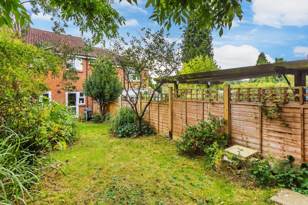 1 bed maisonette to rent in Markham Road,  Dorking, RH5  - Property Image 7