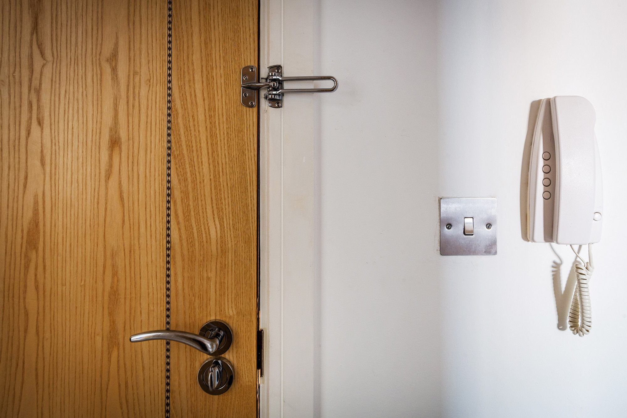 1 bed flat to rent in Fenbridge House, 5 Rubeck Close, Redhill, RH1  - Property Image 2