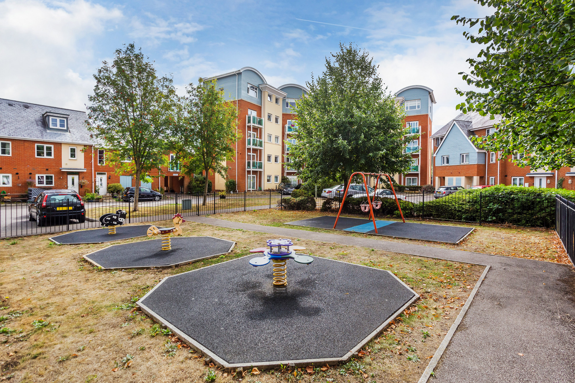 1 bed flat to rent in Fenbridge House, 5 Rubeck Close, Redhill, RH1  - Property Image 11