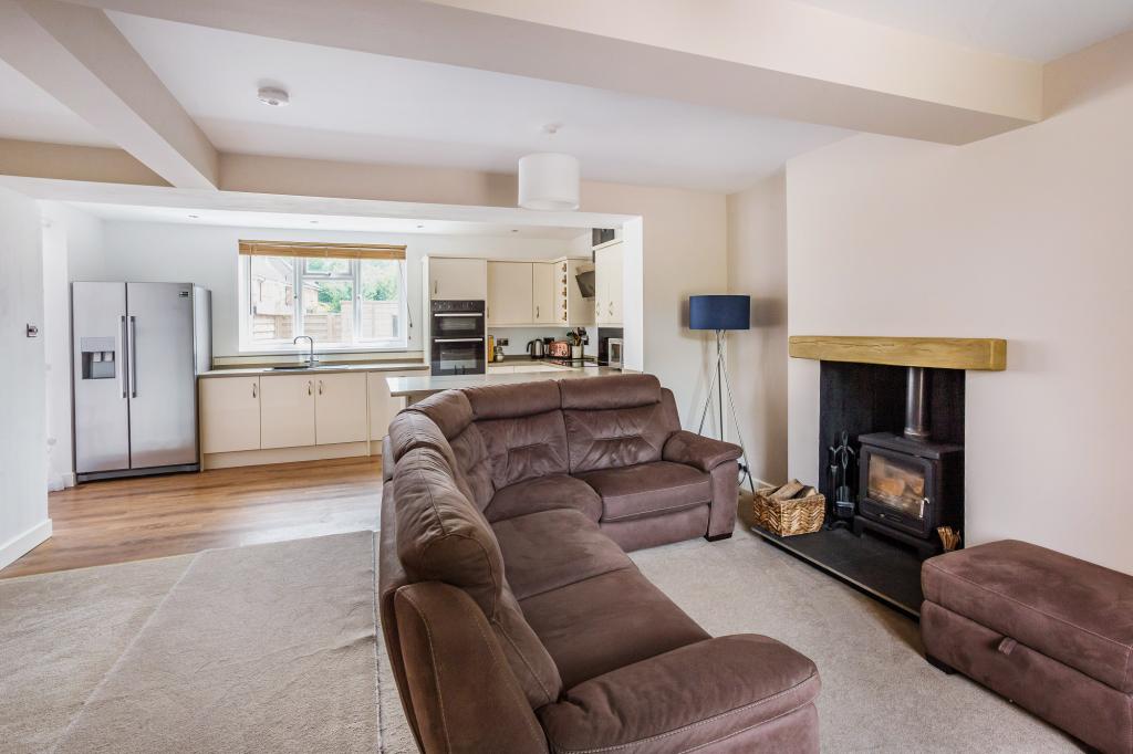 4 bed semi-detached house to rent in Fraser Gardens Dorking,  Dorking, RH4  - Property Image 6