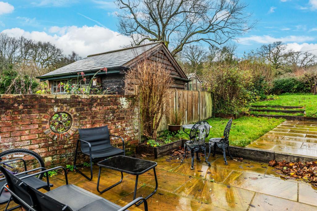 2 bed terraced house for sale in Redlands Cottages,  Dorking, RH5 9