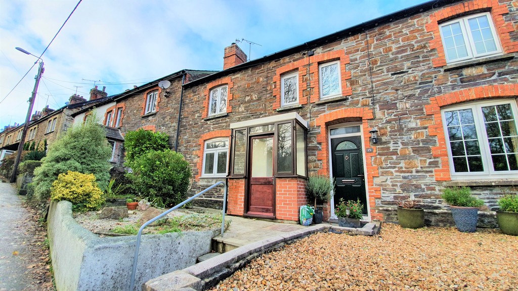 3 bed terraced house to rent in Kensey View, Cornwall - Property Image 1