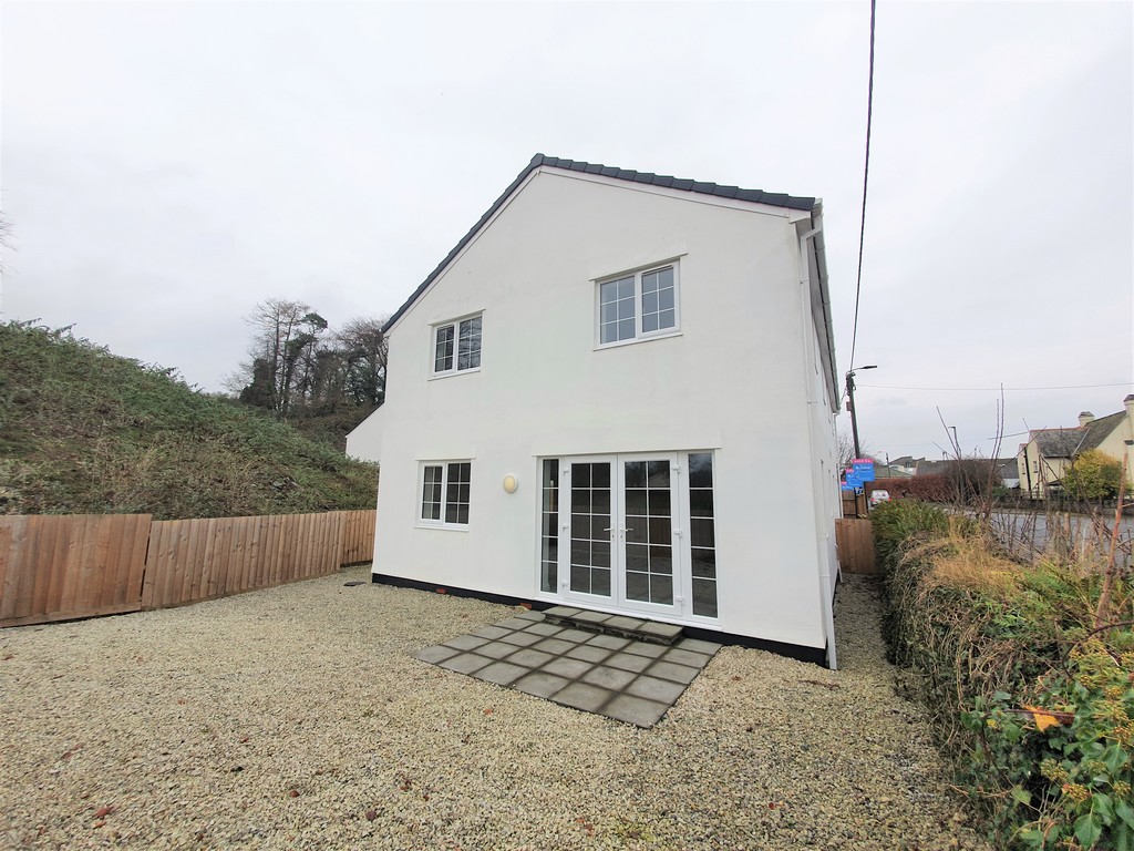 3 bed semi-detached house to rent in The Lime Kilns, Lifton - Property Image 1
