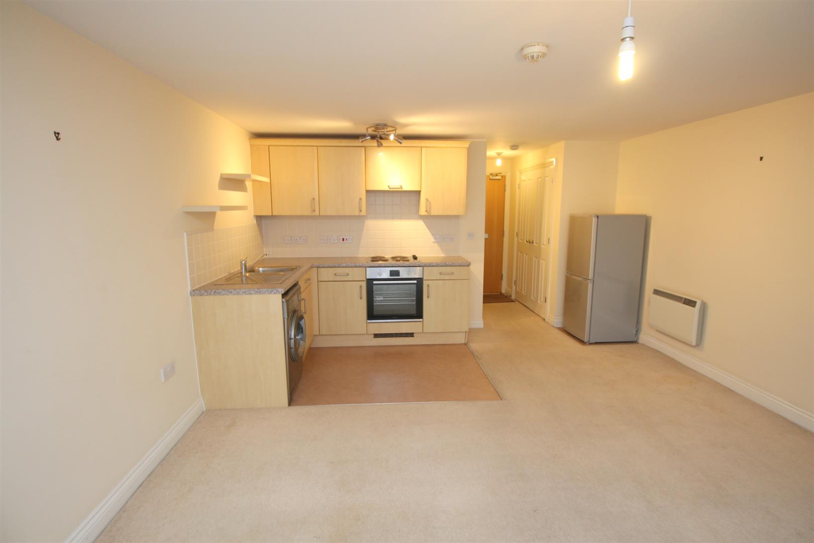 Studio flat to rent in Marcus House, Exeter  - Property Image 4