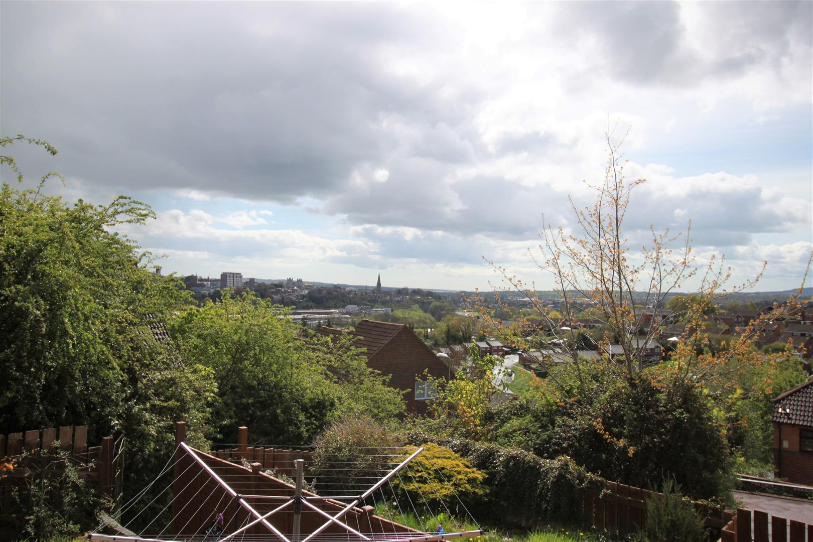 2 bed terraced house to rent in Farm Hill, Exeter  - Property Image 6