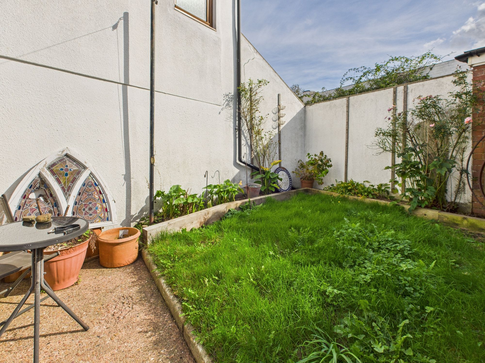 2 bed mid-terraced house to rent in High Street, Topsham, EX3  - Property Image 2