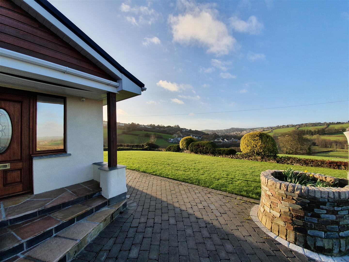 3 bed detached bungalow to rent, Cornwall - Property Image 1