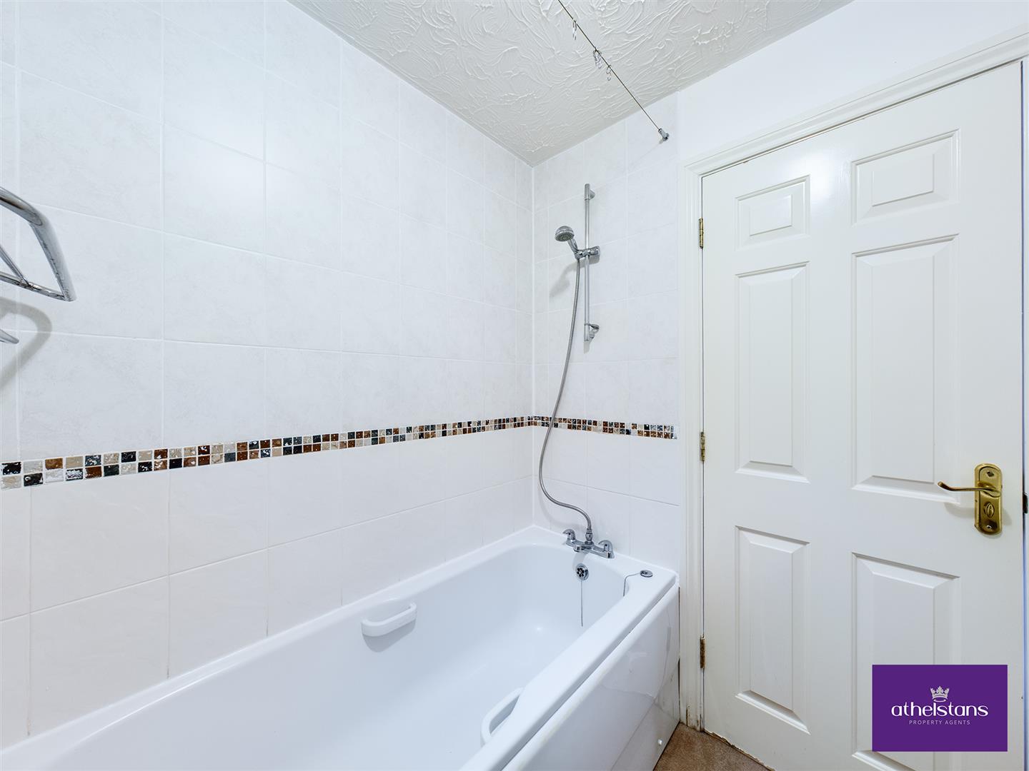 3 bed terraced house to rent in Lavender Road, Devon  - Property Image 4