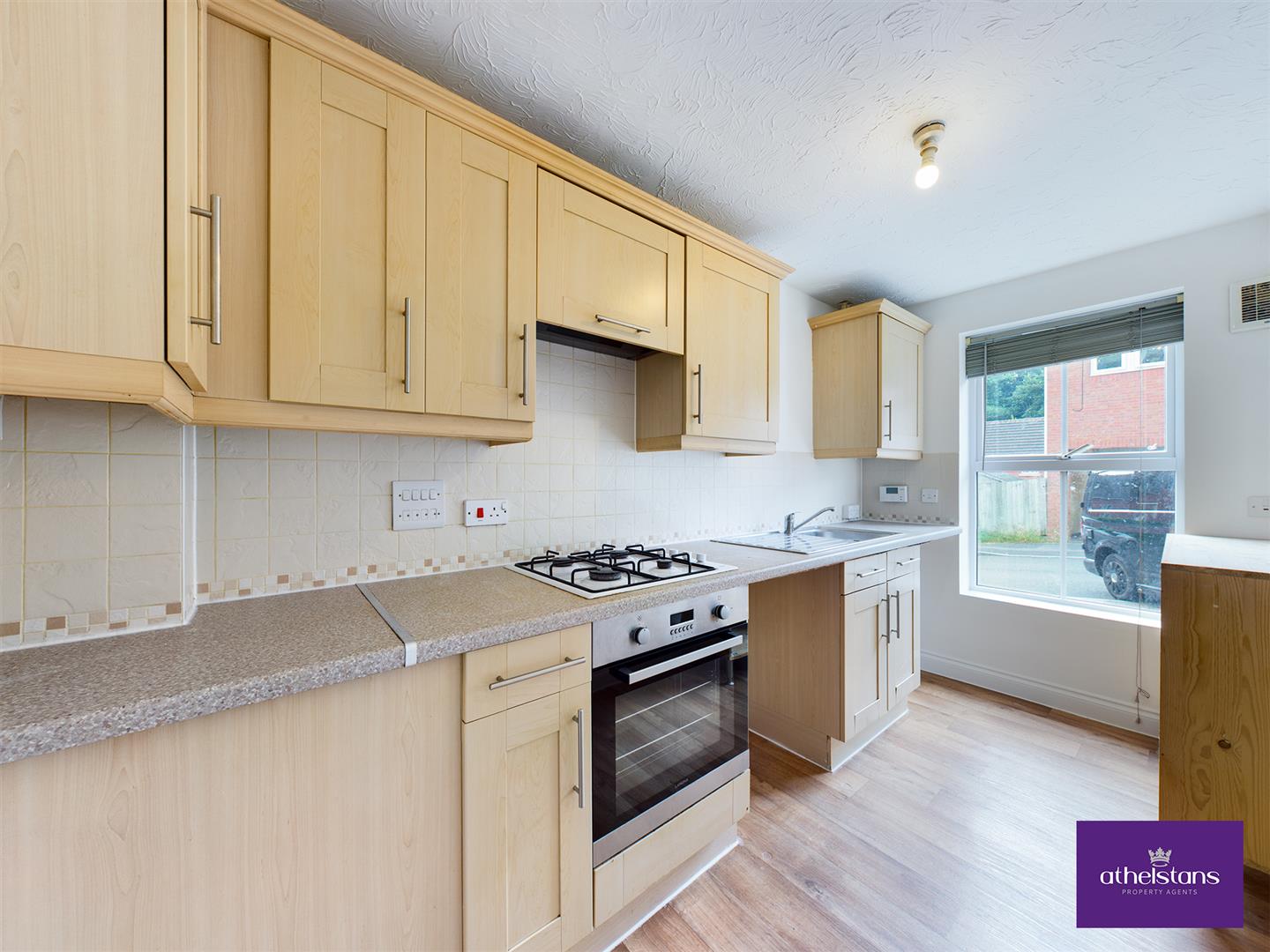 3 bed terraced house to rent in Lavender Road, Devon  - Property Image 2