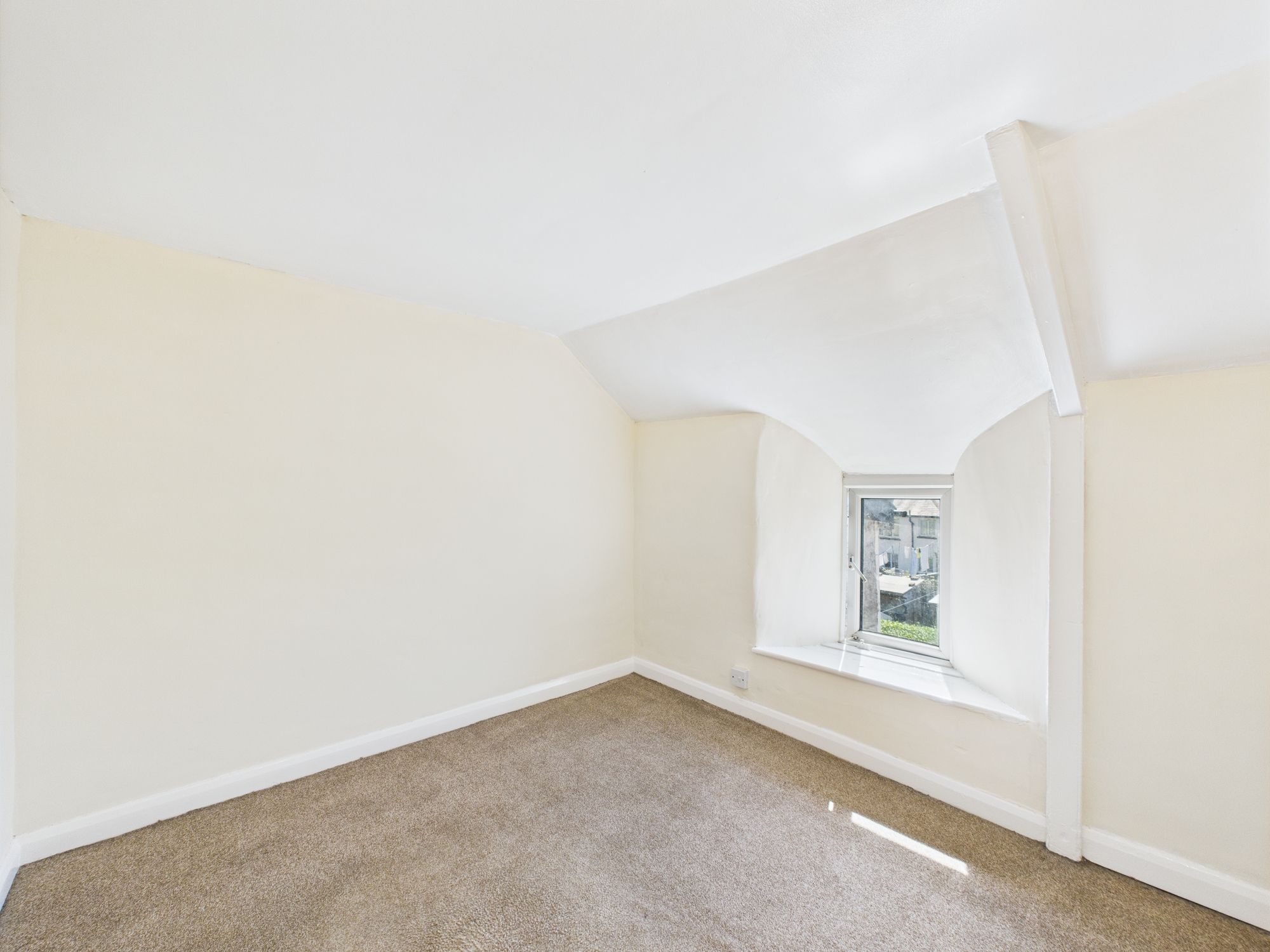 3 bed mid-terraced house to rent in St. Thomas Road, Launceston  - Property Image 5