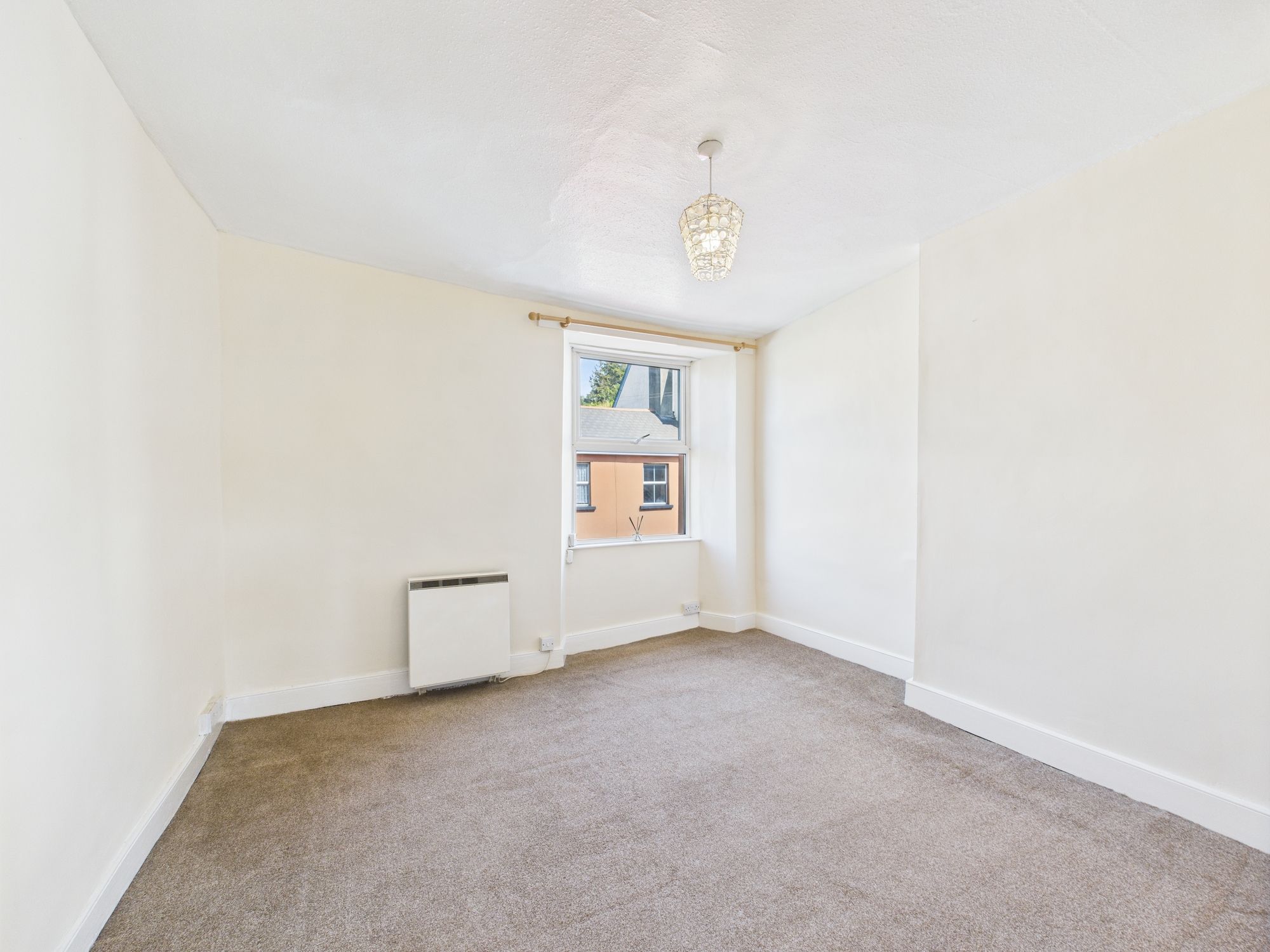 3 bed mid-terraced house to rent in St. Thomas Road, Launceston  - Property Image 4