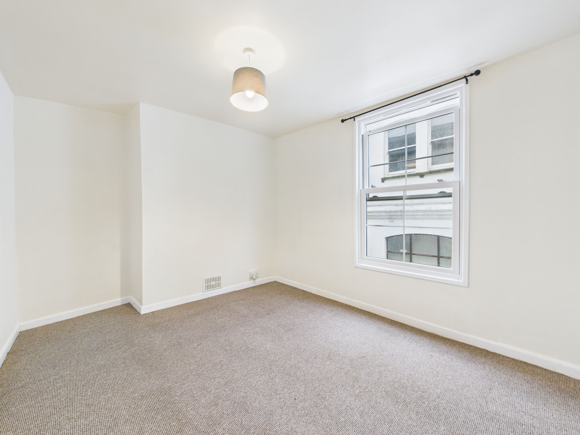 1 bed flat to rent in Church Street, Launceston, PL15  - Property Image 5