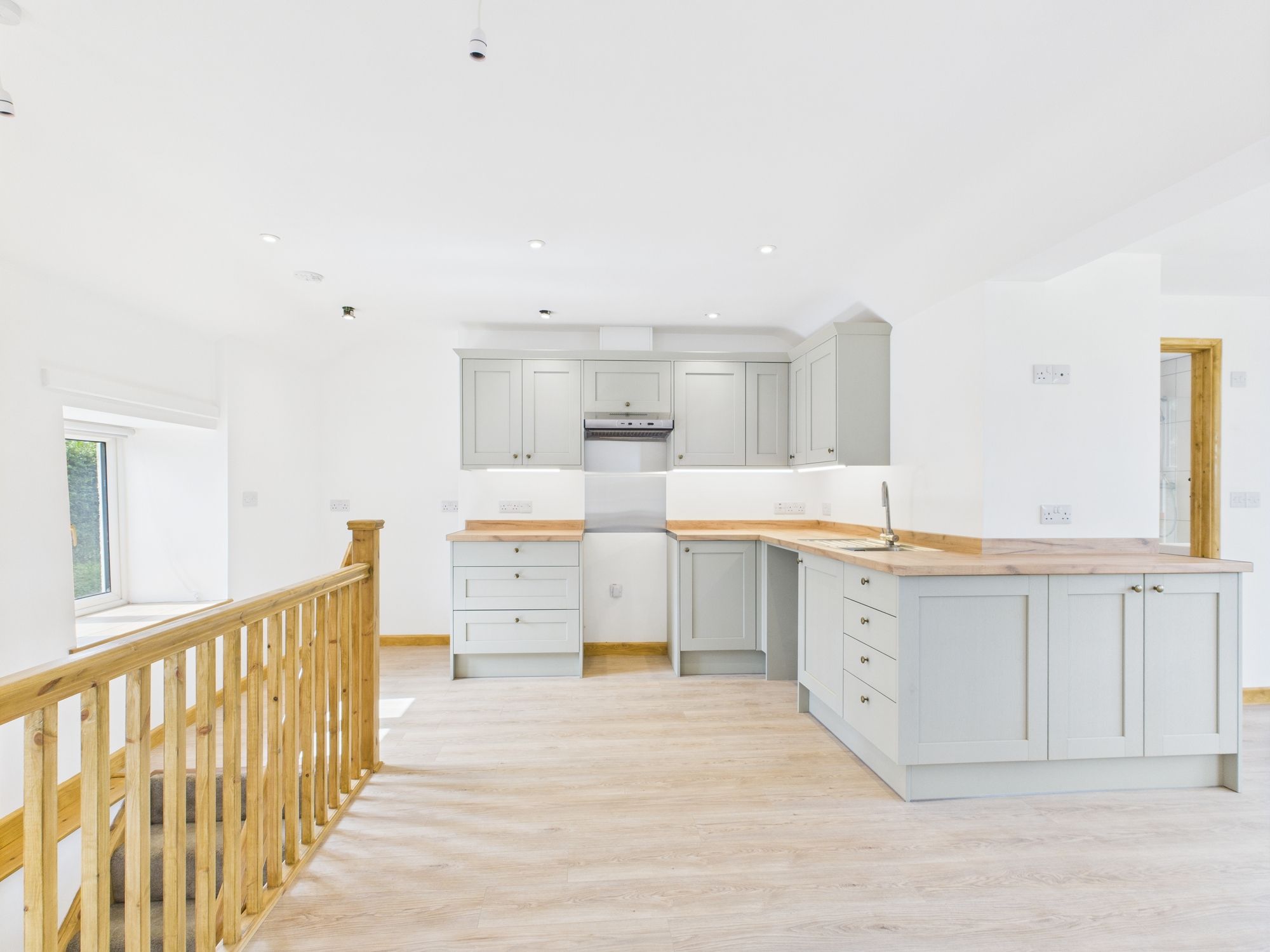 3 bed detached house to rent in Dutson, Launceston  - Property Image 3