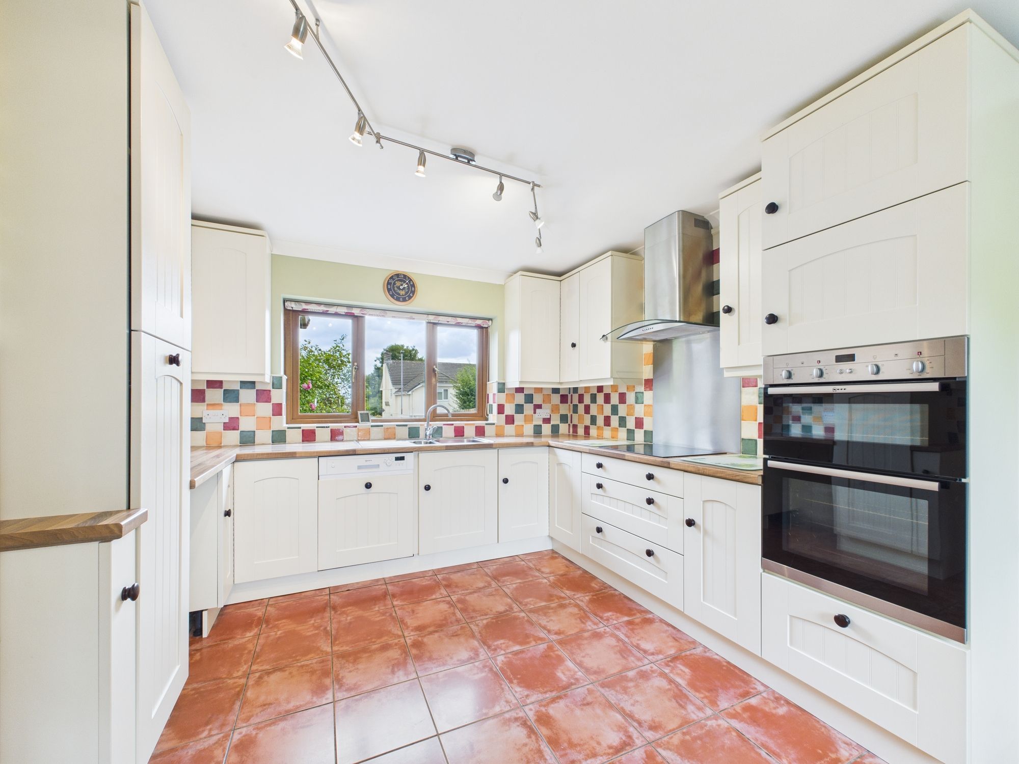 4 bed detached house to rent in Boyton, Launceston  - Property Image 1