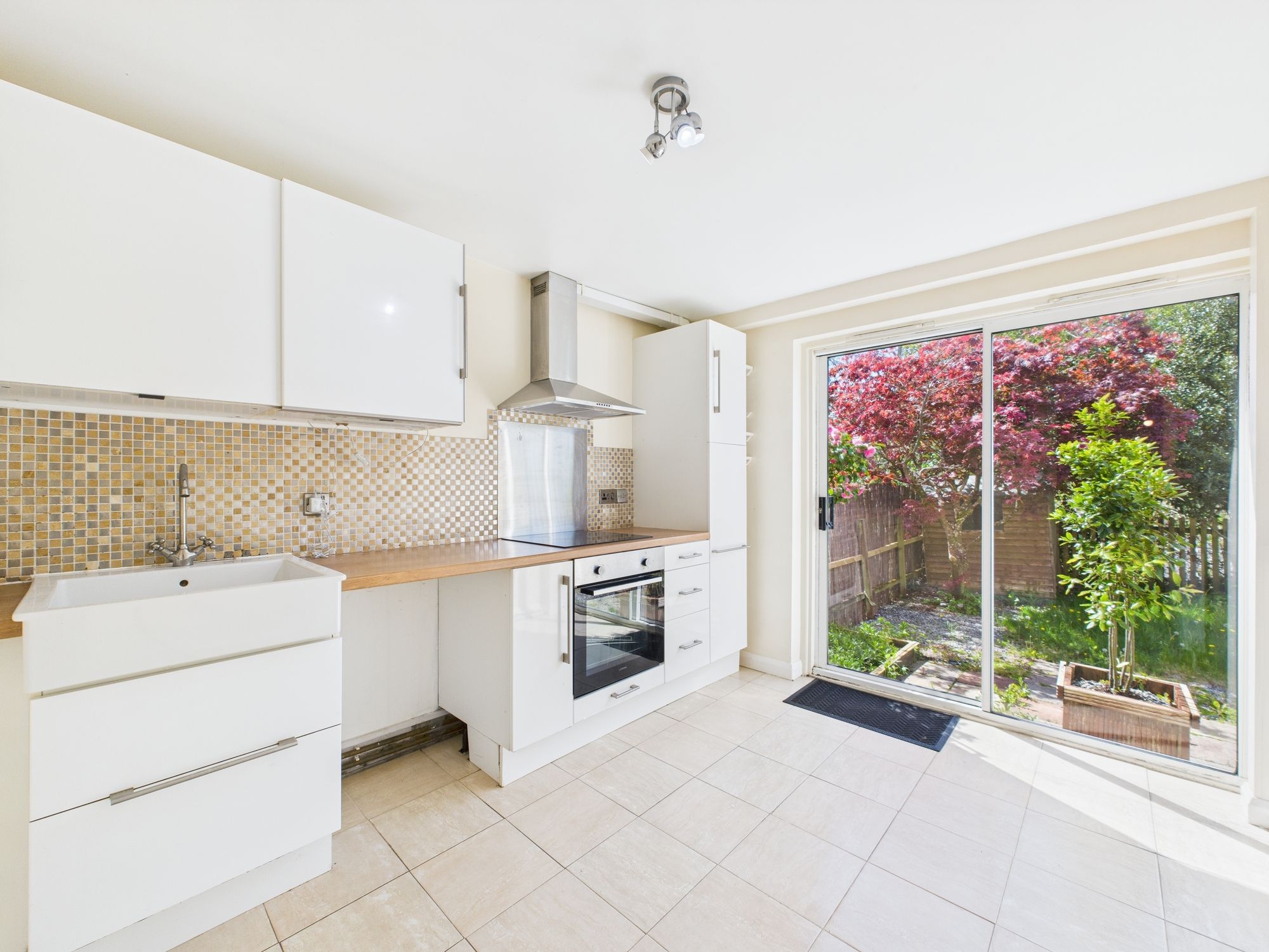 3 bed mid-terraced house to rent in St. Leonards Road, Launceston  - Property Image 1