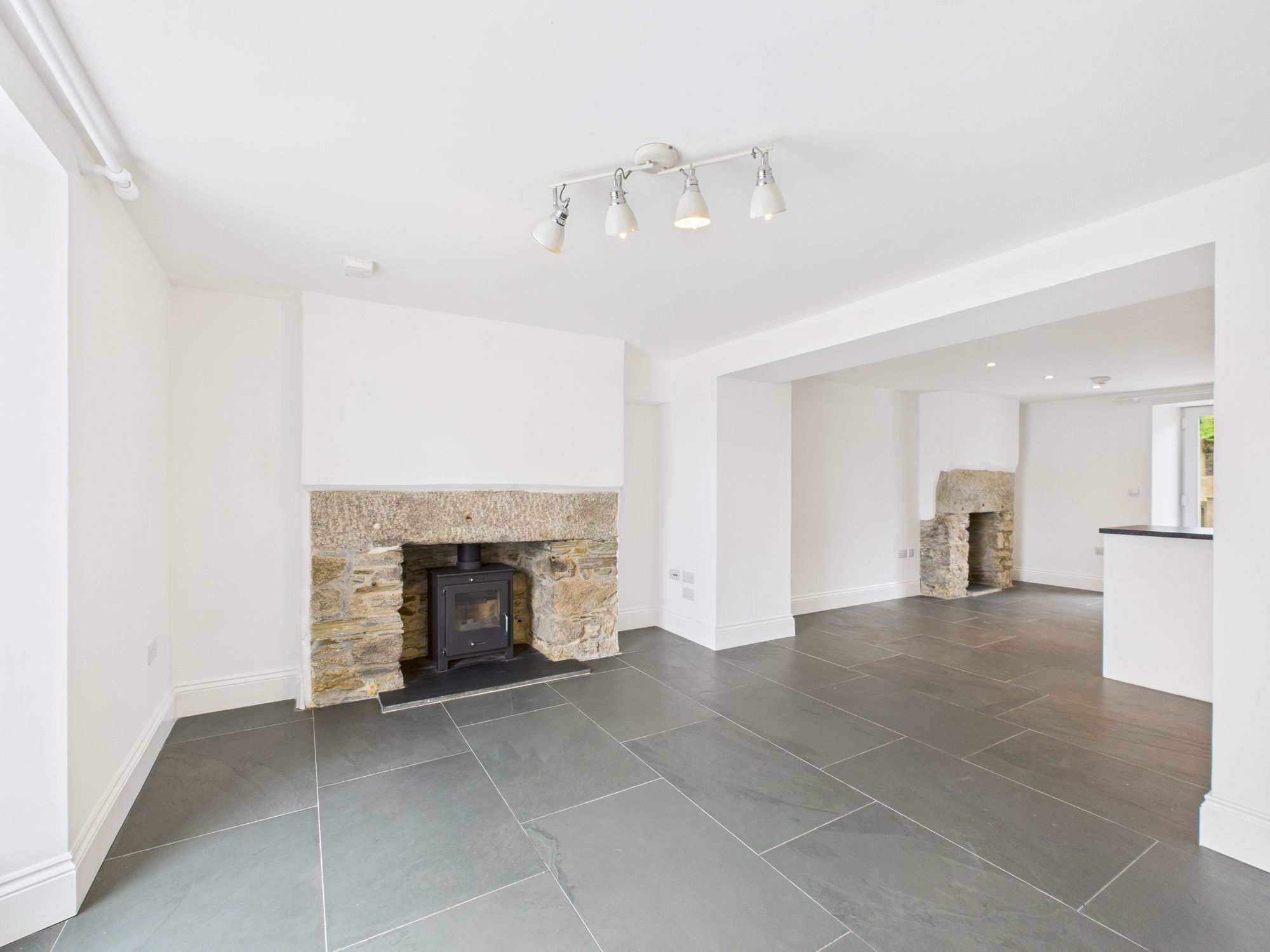 3 bed terraced house to rent in Five Lanes, Launceston  - Property Image 2