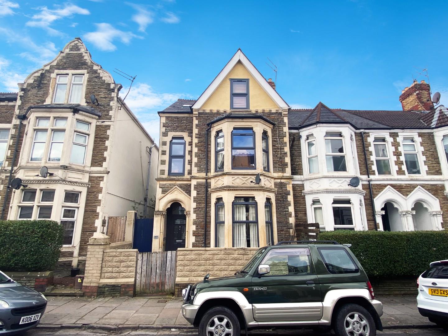 5 bed end of terrace house for sale in Claude Road, Cardiff, CF24