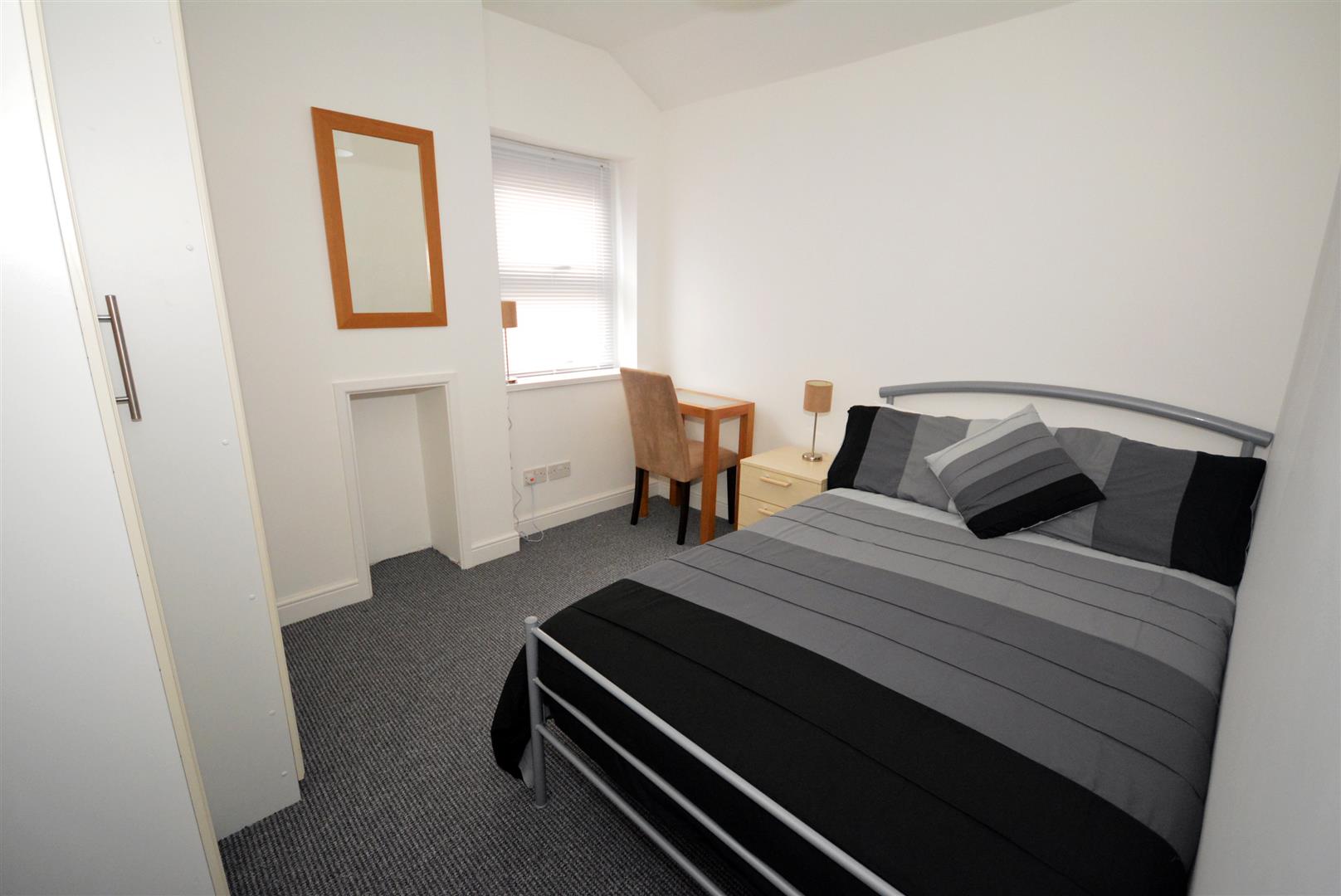 1 bed terraced house to rent  - Property Image 1